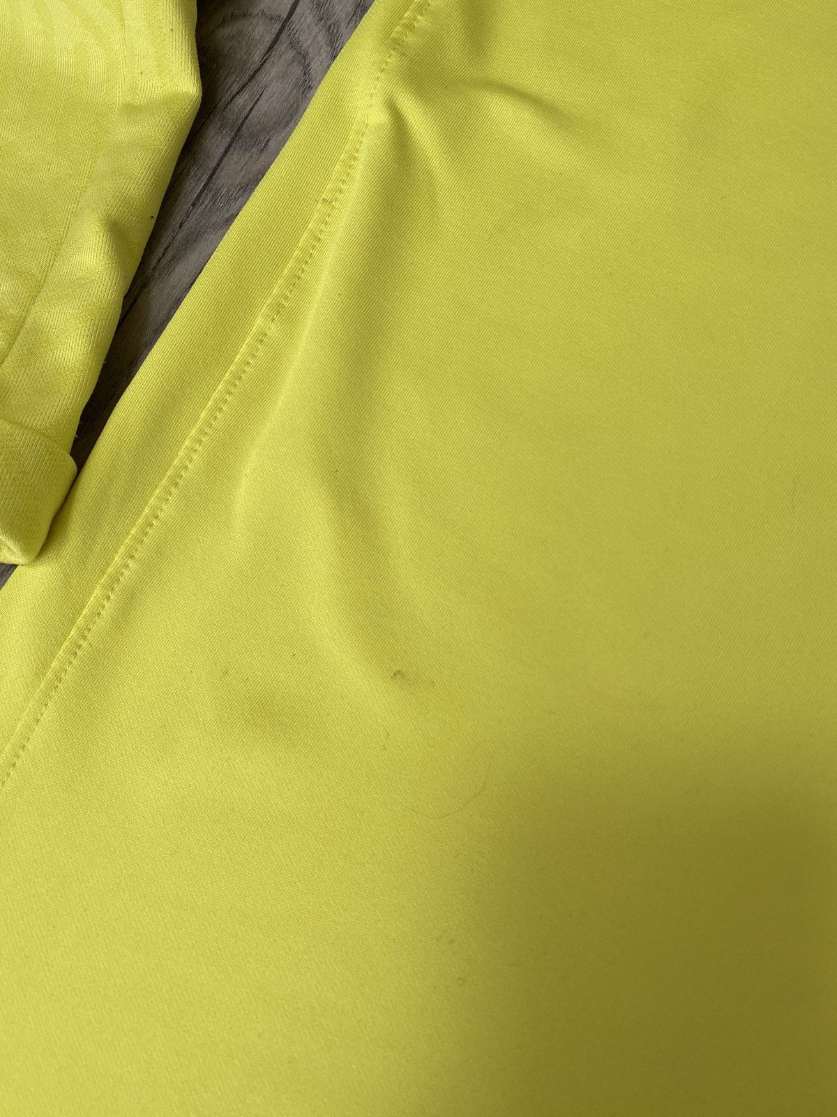 Nike Nike F.C. Barcelona Yellow Training Jersey Long Sleeve Size US S / EU 44-46 / 1 - 7 Thumbnail