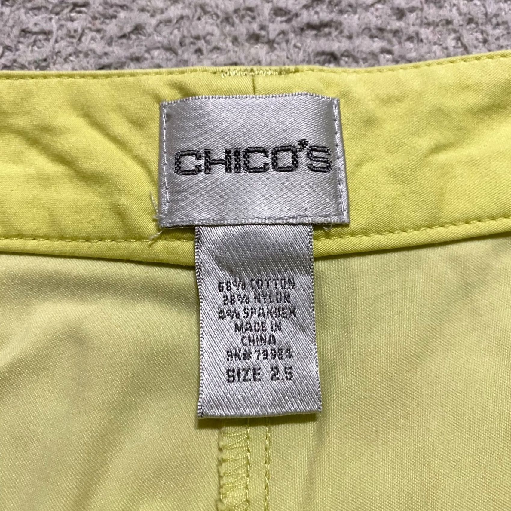 Vintage Chico's Pants Womens XL Yellow Solid Wide Leg Capri High Rise Outdoor Walking Size 40" / US 18 - 3 Thumbnail