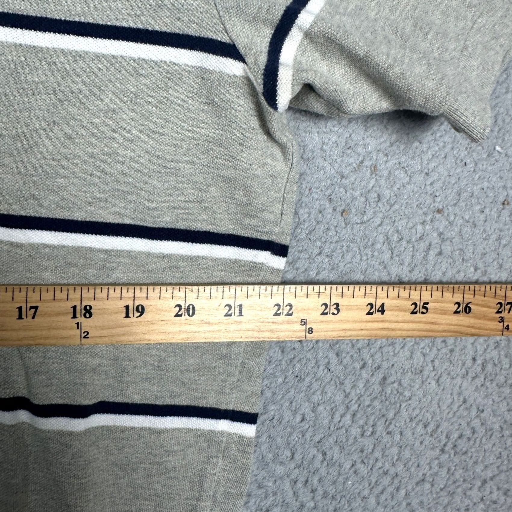 Polo Ralph Lauren Ralph Lauren Polo Shirt Mens Large Gray Striped Polo with Green Pony Embroidery EUC Short Sleeve Shirt Baseball Style? Size US L / EU 52-54 / 3 - 7 Thumbnail