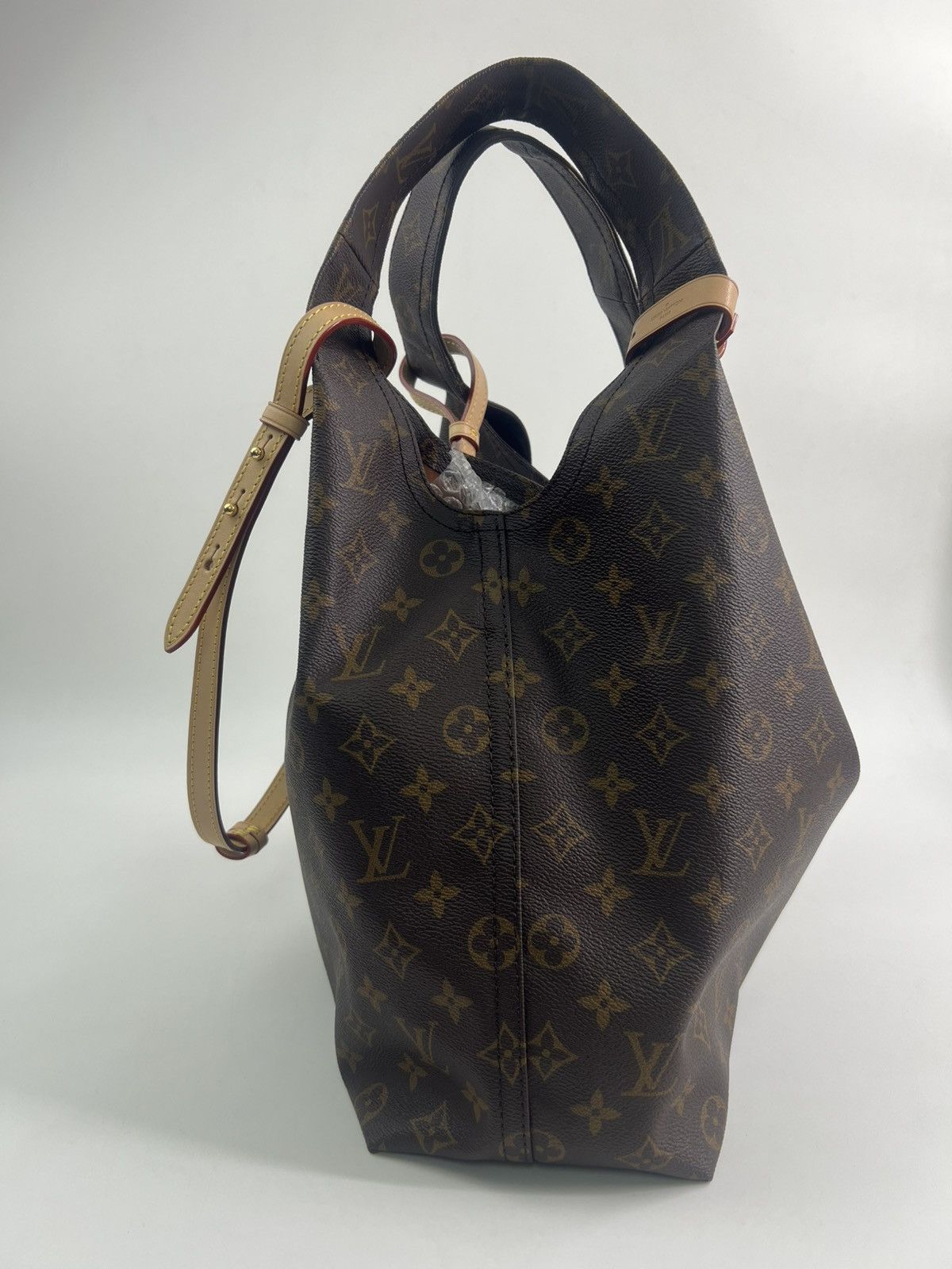 Louis Vuitton Louis Vuitton Atlantis GM Monobram Hand bag Size 40 - 2 Thumbnail