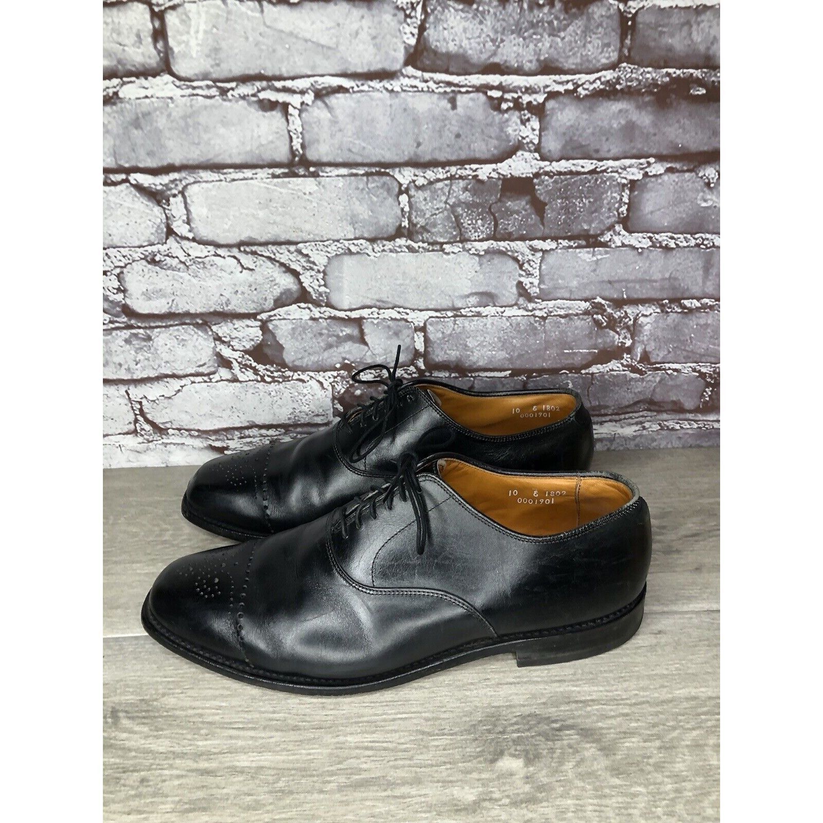 Allen Edmonds Allen Edmonds Dryden Black Leather Cap Toe Oxfords Brogue Sh Size US 10 / EU 43 - 24 Thumbnail