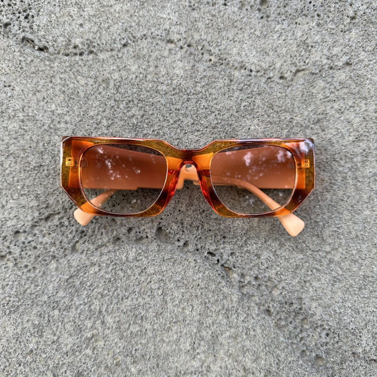 Other SUNGLASSES BRAND NEW CLASSIC RETRO VINTAGE QB9165-01 Size ONE SIZE - 1 Thumbnail