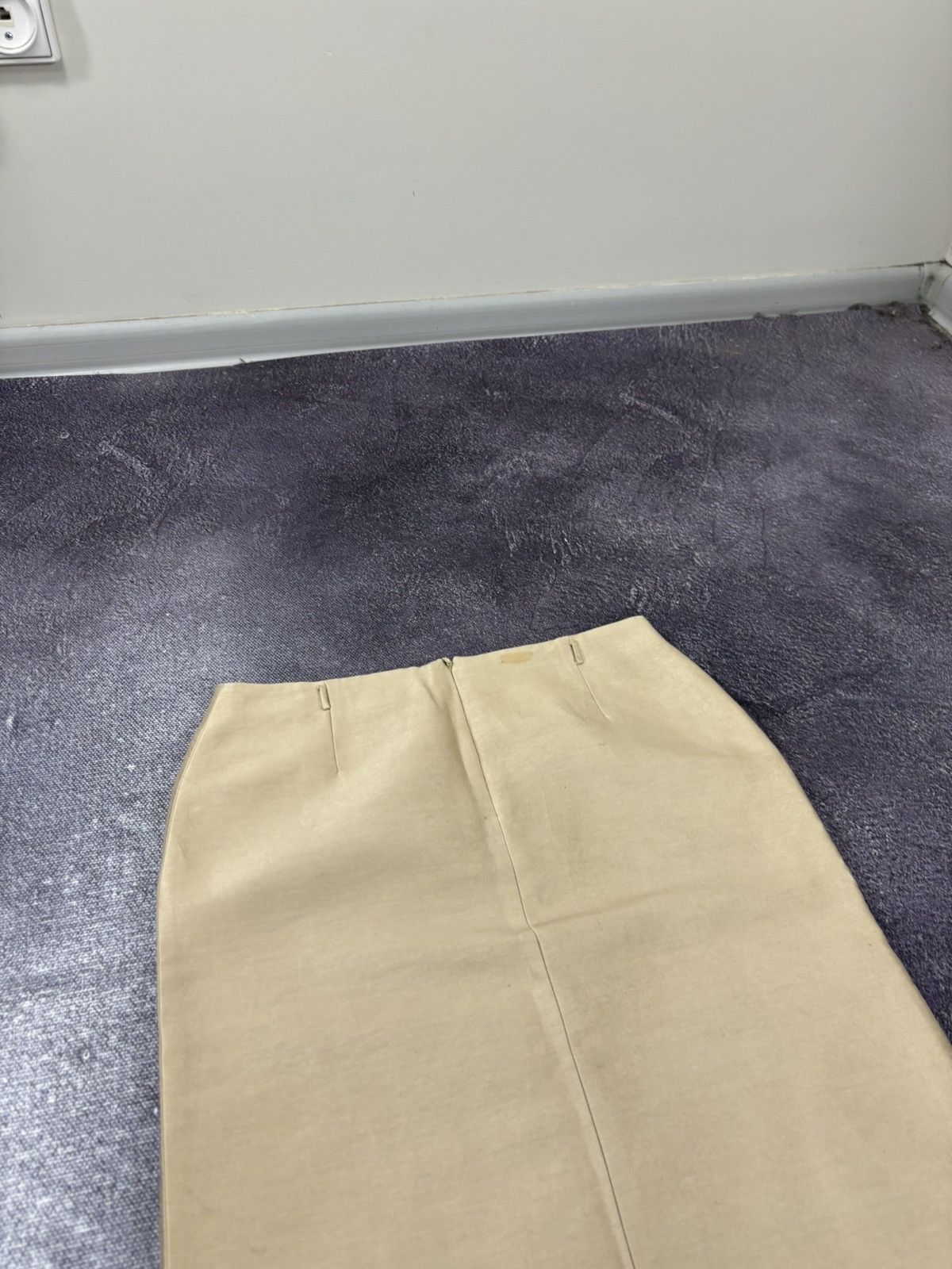 Versace × Versus Versace Versace Versus Women’s Classic Luxury Midi Skirt Size 28" / US 6 / IT 42 - 14 Thumbnail