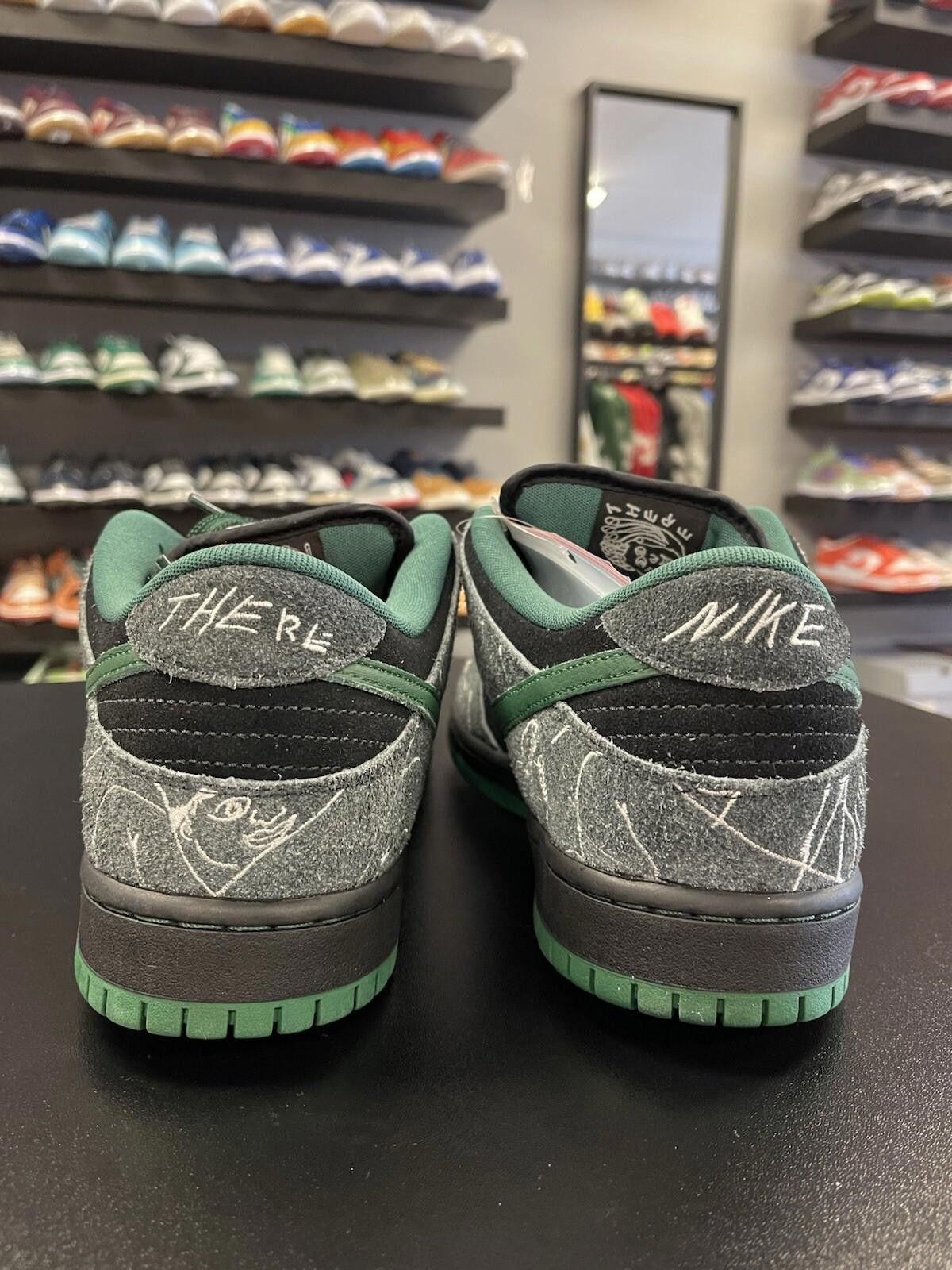 Nike Size 11.5 - Nike THERE Skateboards x Dunk SB Ultra Humanized Size US 11.5 / EU 44-45 - 4 Thumbnail