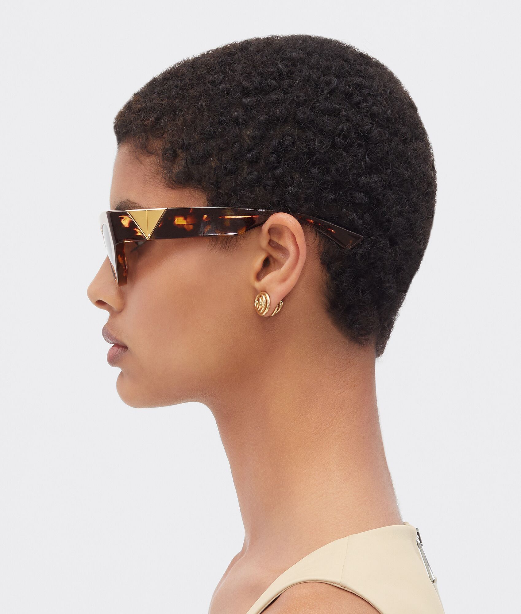 Bottega Veneta o1n1vont0525 Size: OS / Angle Acetate Cat-Eye Sunglasses Size ONE SIZE - 2 Thumbnail