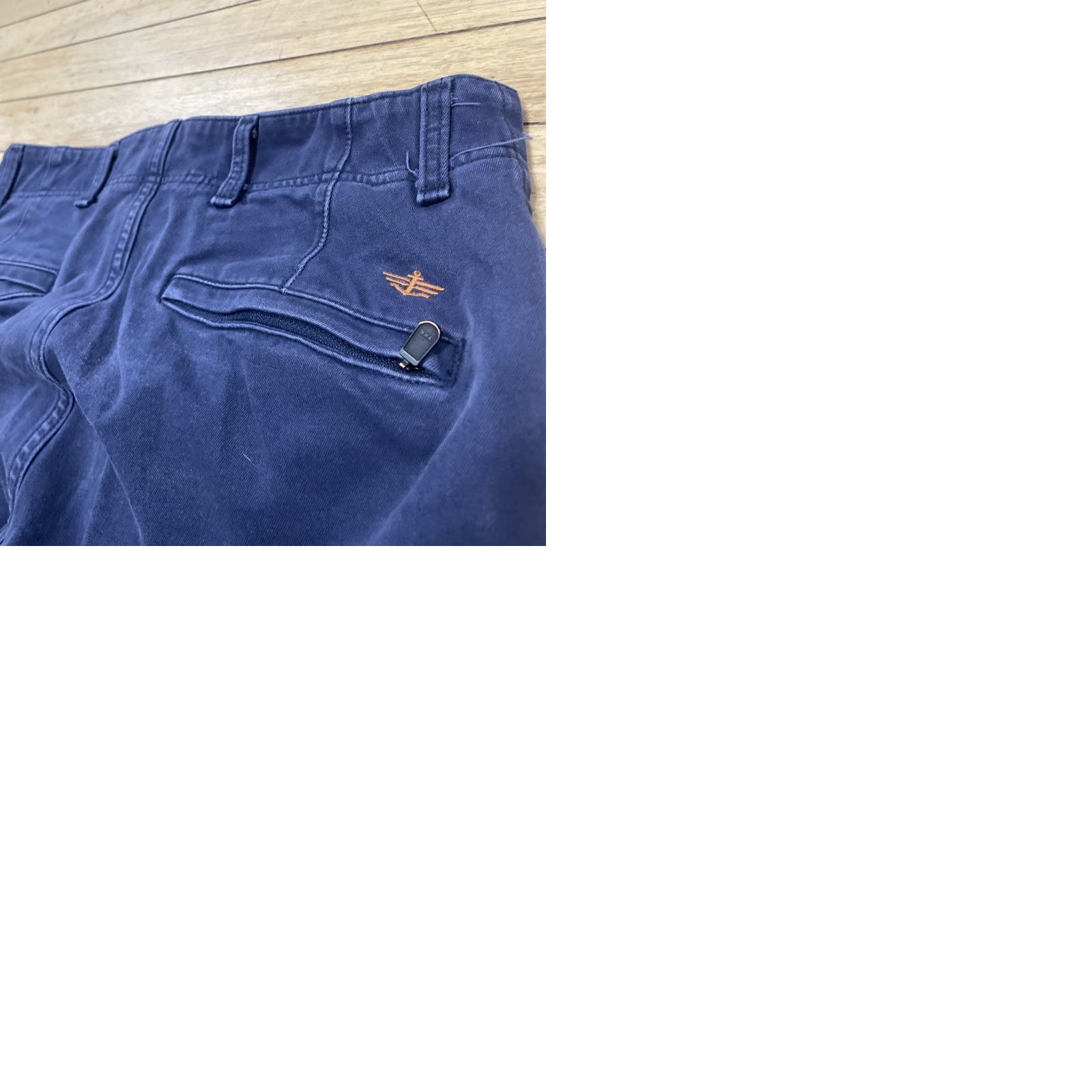 Dockers DOCKERS D1 Slim Tapered Pants Men 30x30 Blue Workwear Performance Twill Chino Slim 30x29 Navy Blue Mens Size US 30 / EU 46 - 12 Thumbnail
