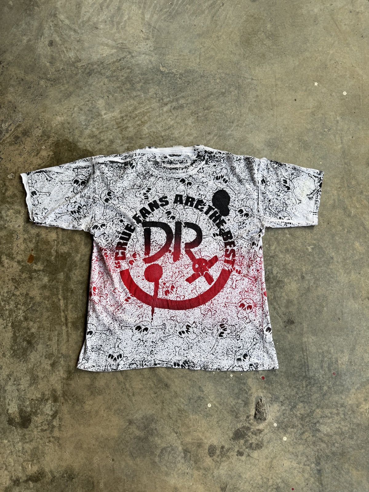Band Tees × Vintage *RARE* MOTLEY CRUE 1990 VINTAGE AOP DR FEELGOOD FAN TEE Size US XL / EU 56 / 4 - 8 Thumbnail