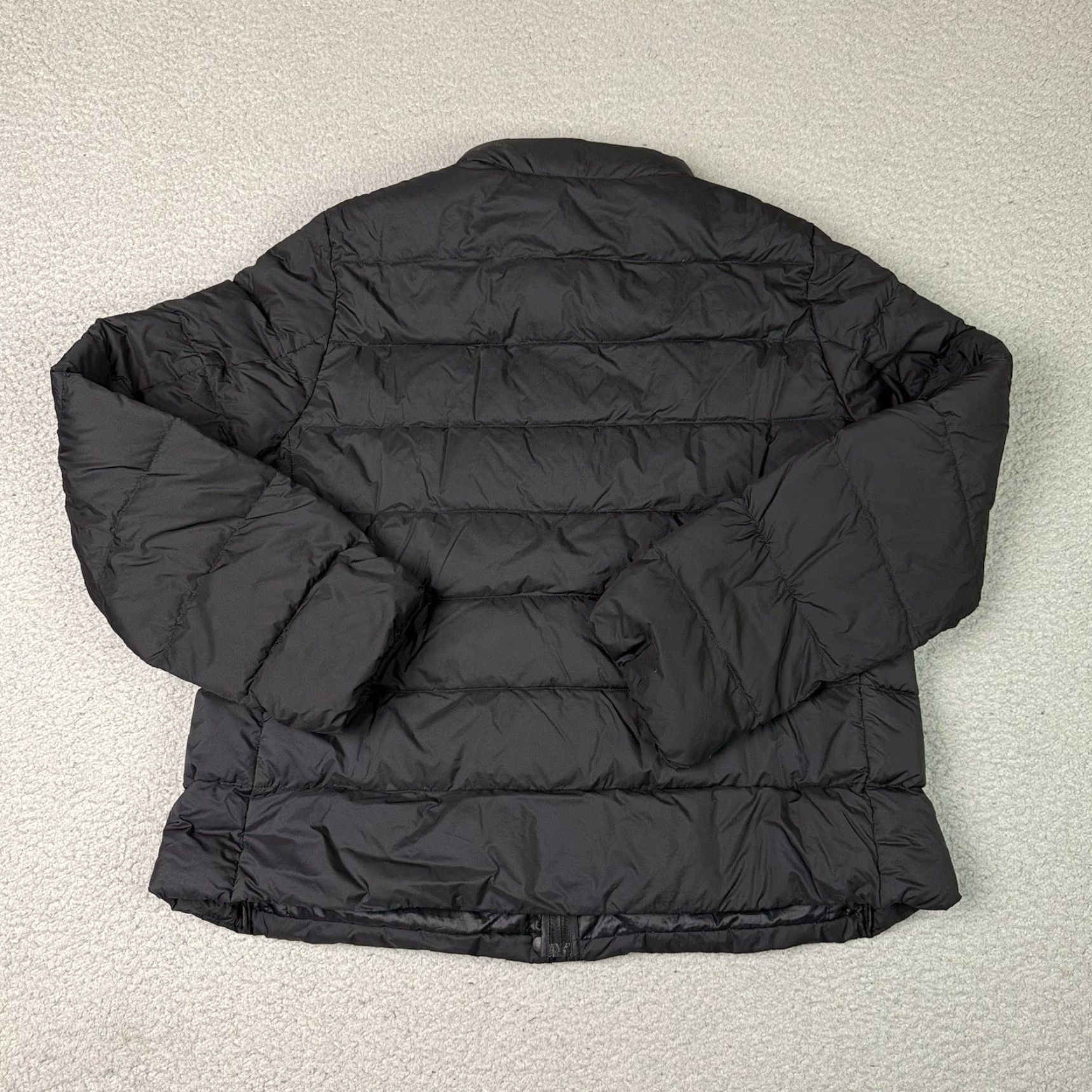 Uniqlo VINTAGE Uniqlo Jacket Mens Down Ultra Light Black Large Coat Casual Essential Nylon Boxy Size US L / EU 52-54 / 3 - 3 Thumbnail