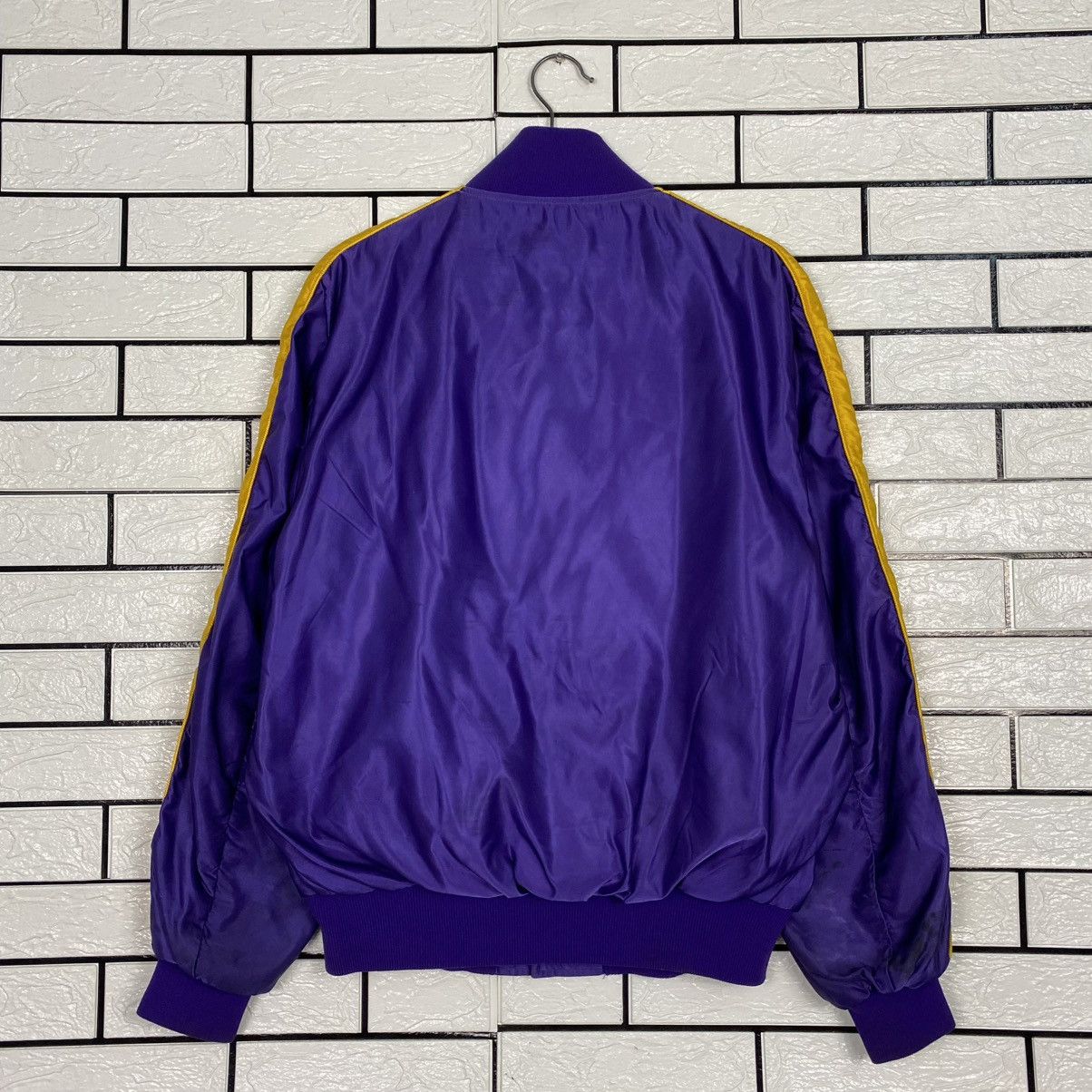 Toyo Enterprises 🔥VINTAGE SATIN BOMBER JACKET BUTWIN MADE IN USA Size US L / EU 52-54 / 3 - 8 Thumbnail