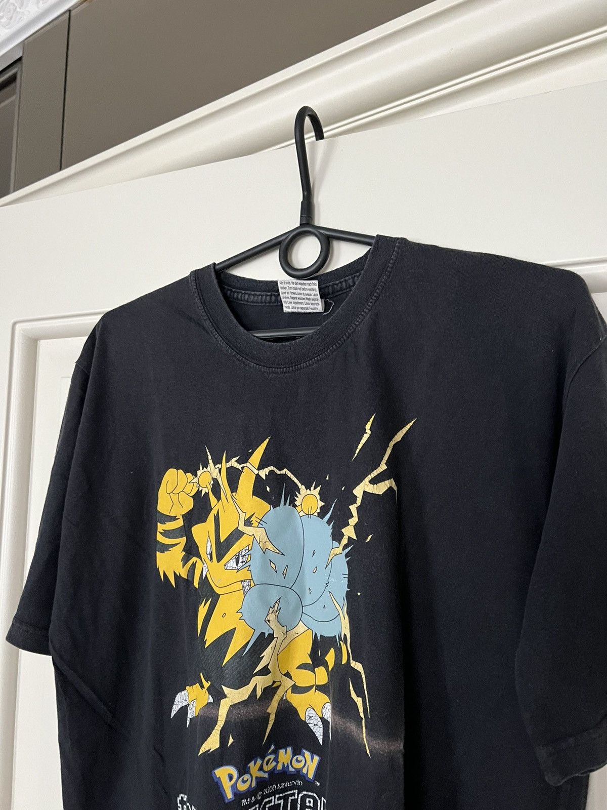 Pokemon Vintage 2000 Pokemon Nintendo T-Shirt Size US S / EU 44-46 / 1 - 5 Thumbnail