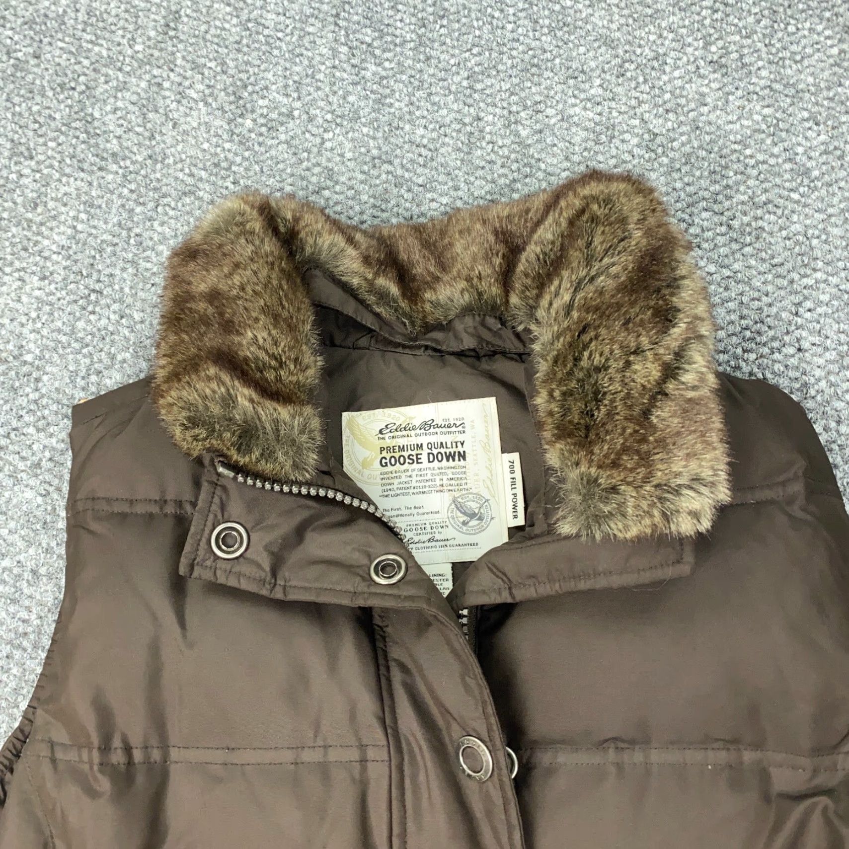 Eddie Bauer VINTAGE Eddie Bauer Goose Down Vest Womens Large Brown Down Faux Fur Collar Size L / US 10 / IT 46 - 2 Thumbnail