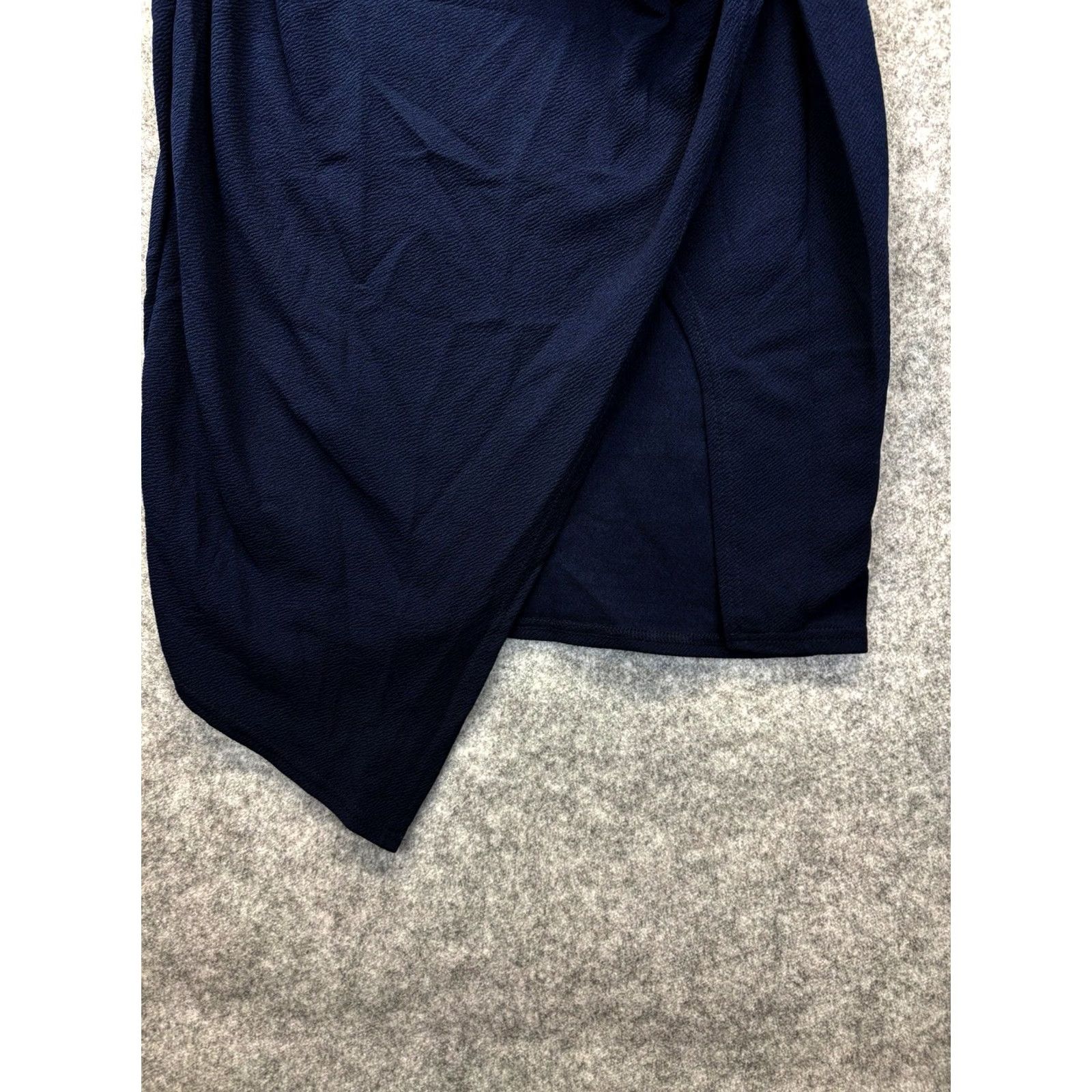 PrettyLittleThing Pretty Little Thing Dress UK 16 Navy Lauriell Wrap Front Crepe Midi New With Tag Size XXL / US 16-18 / IT 52-54 - 3 Thumbnail