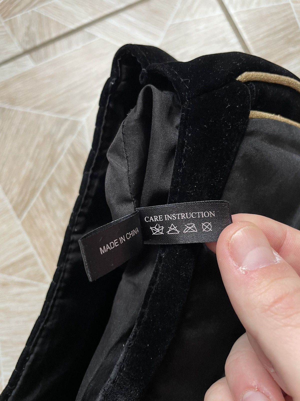 Christian Dior Monsieur × Dior × Vintage Vintage Designer Christian Dior Parfums Hand Velour Bag Size ONE SIZE - 9 Thumbnail