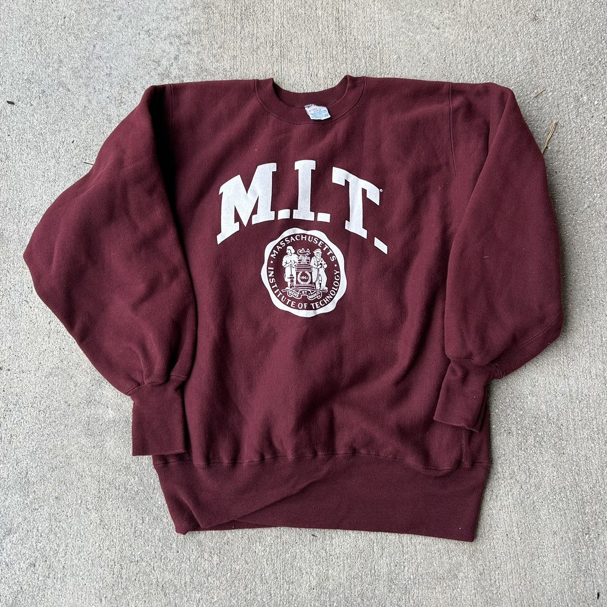 image of American College x Champion Late 80's Champion Reverse Weave From M.i.t in Burgandy (Size Large)