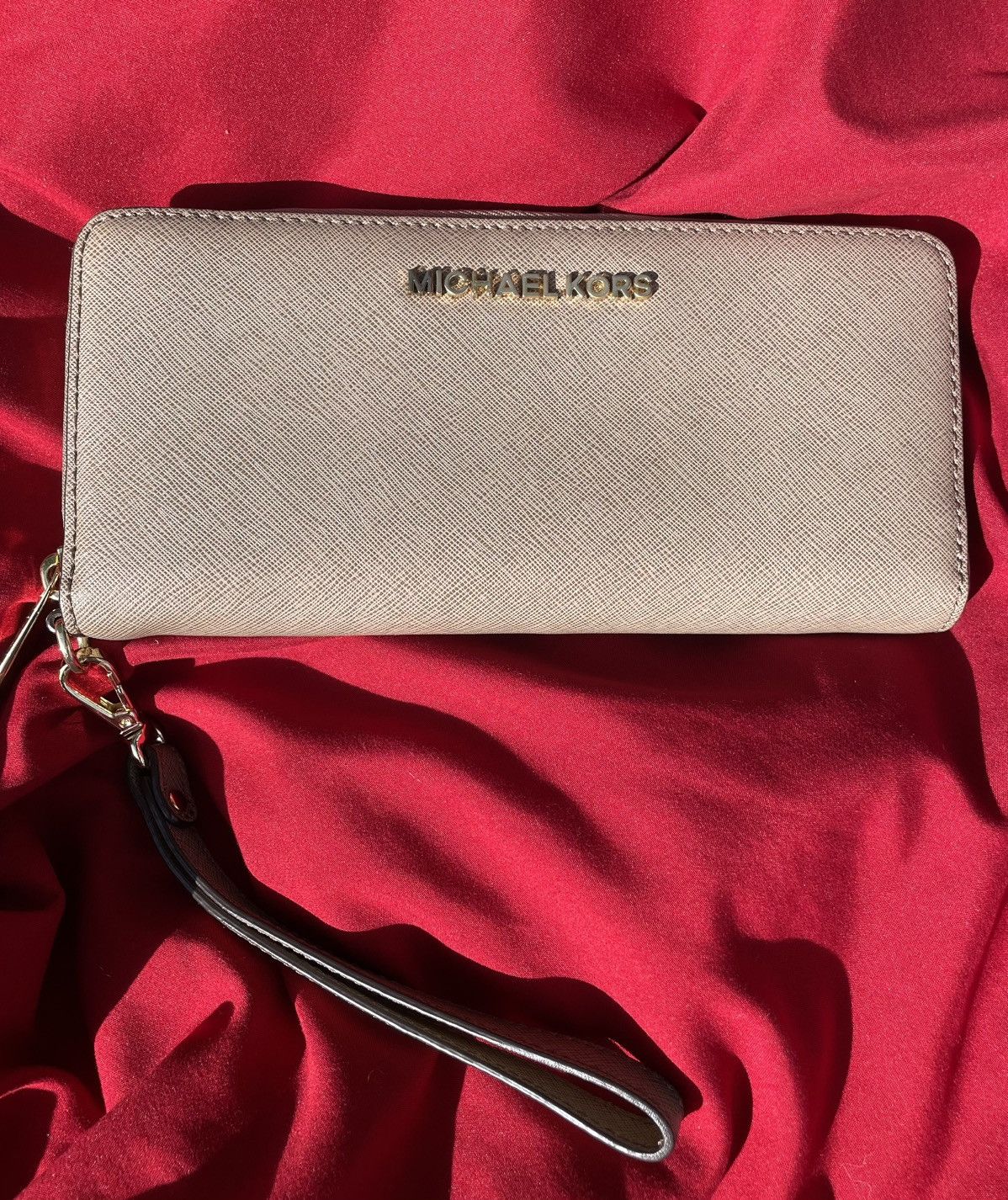 Michael Kors - Jet Set Travel Continental Wallet