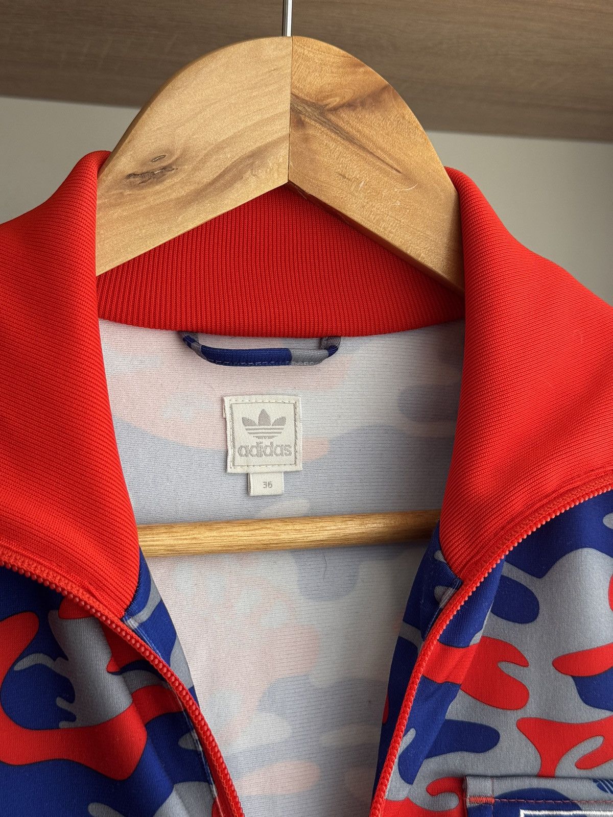 Vintage Vintage Adidas Limited Missy Elliott Camo SS04 TrackJacket Size S / US 4 / IT 40 - 7 Thumbnail