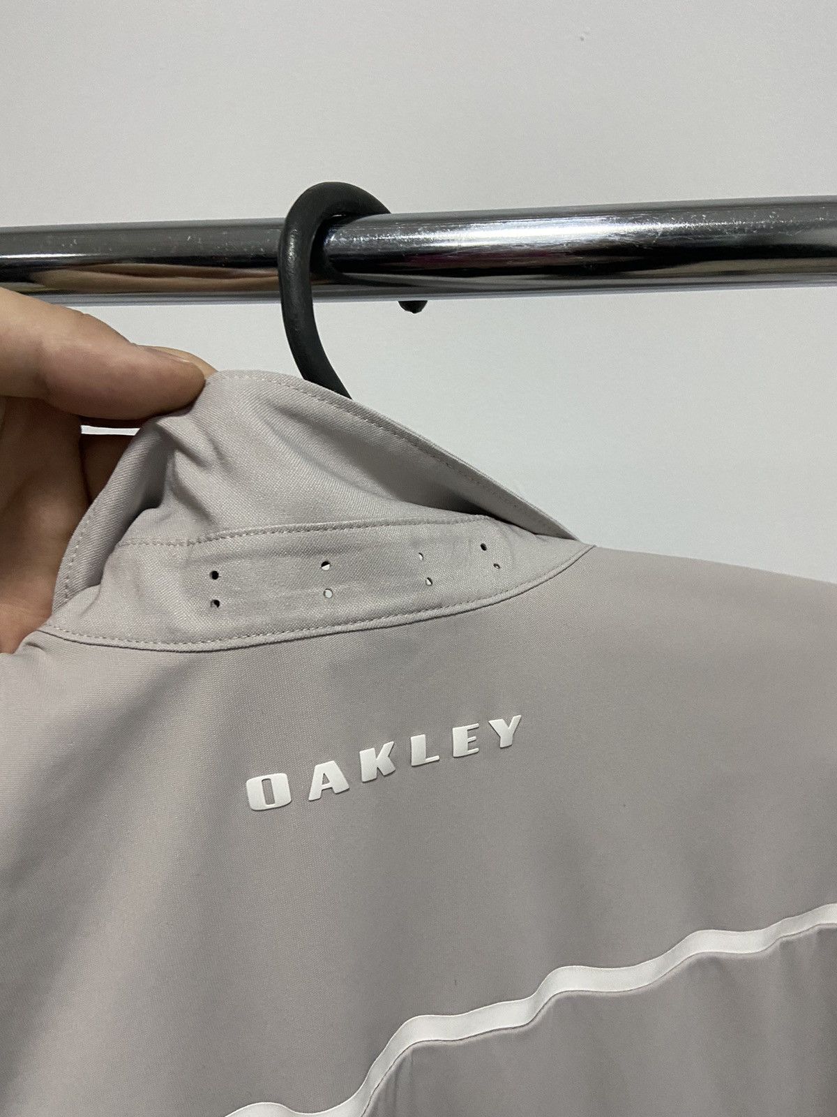 Oakley × Vintage Oakley T Shirt Vintage center Logo Gorpcore Street Style Size US L / EU 52-54 / 3 - 8 Thumbnail