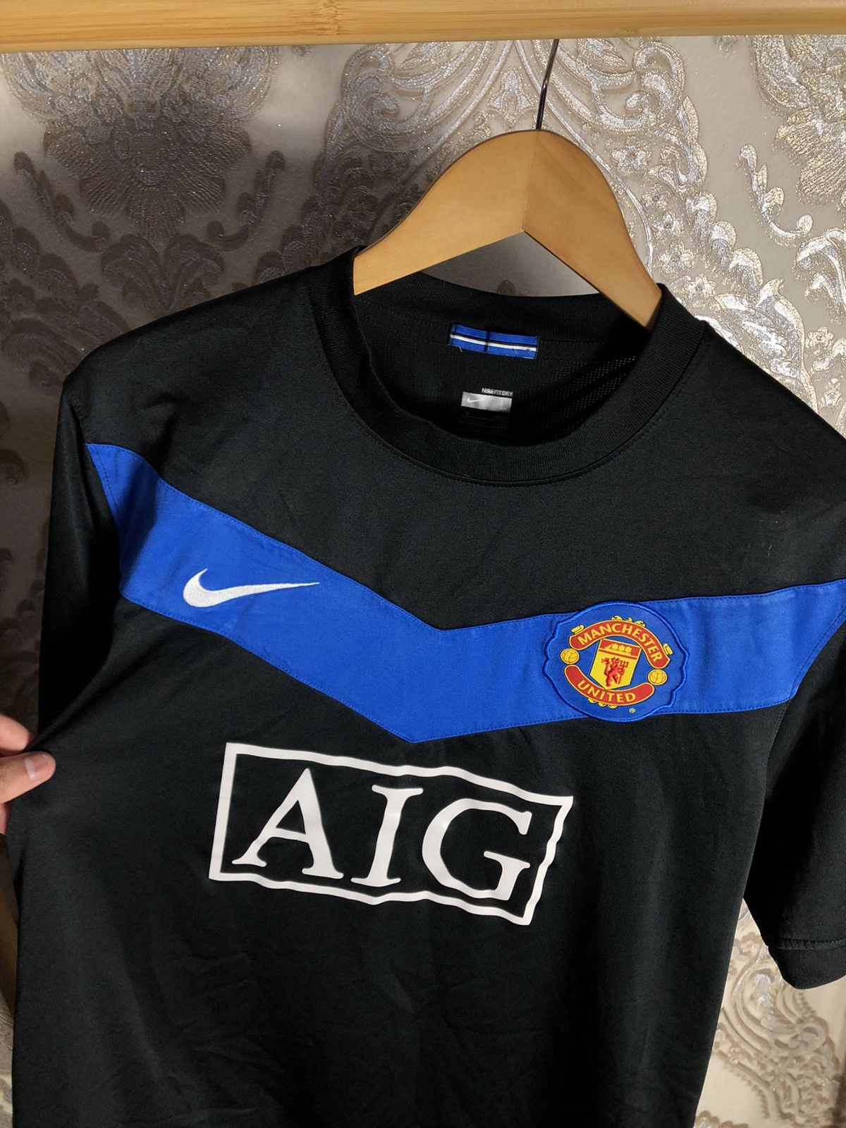Other VERY RARE NIKE FC MANCHESTER UNITED ENGLAND SOCCER JERSEY Size US L / EU 52-54 / 3 - 4 Thumbnail