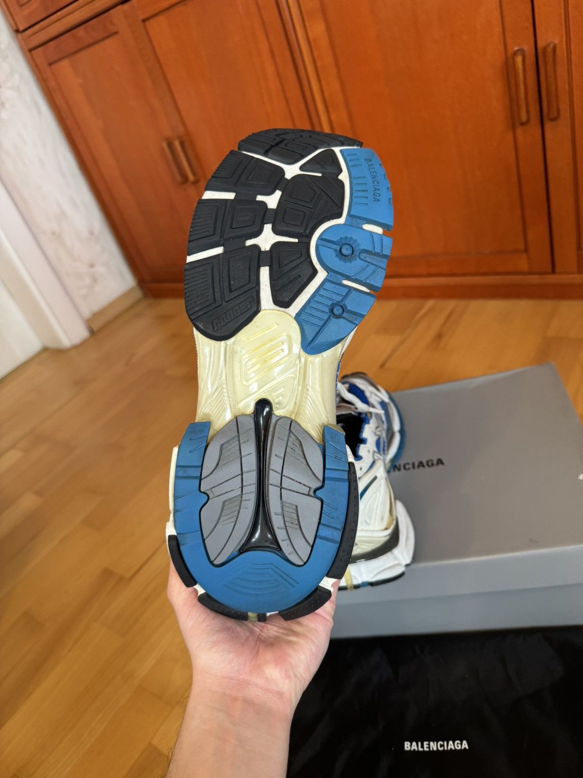 Balenciaga Balenciaga Runner Blue White Size US 9 / EU 42 - 9 Thumbnail