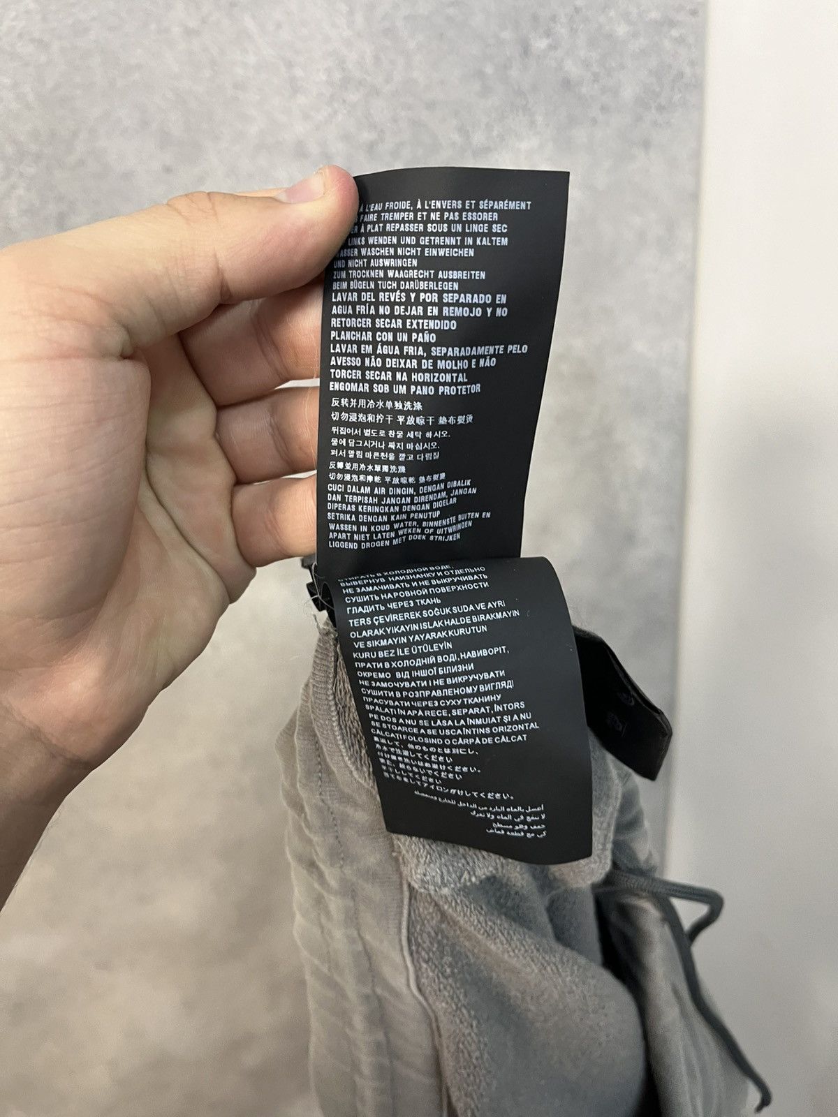 Prada Prada Sweatpants Black Tab Logo Size US 34 / EU 50 - 16 Thumbnail