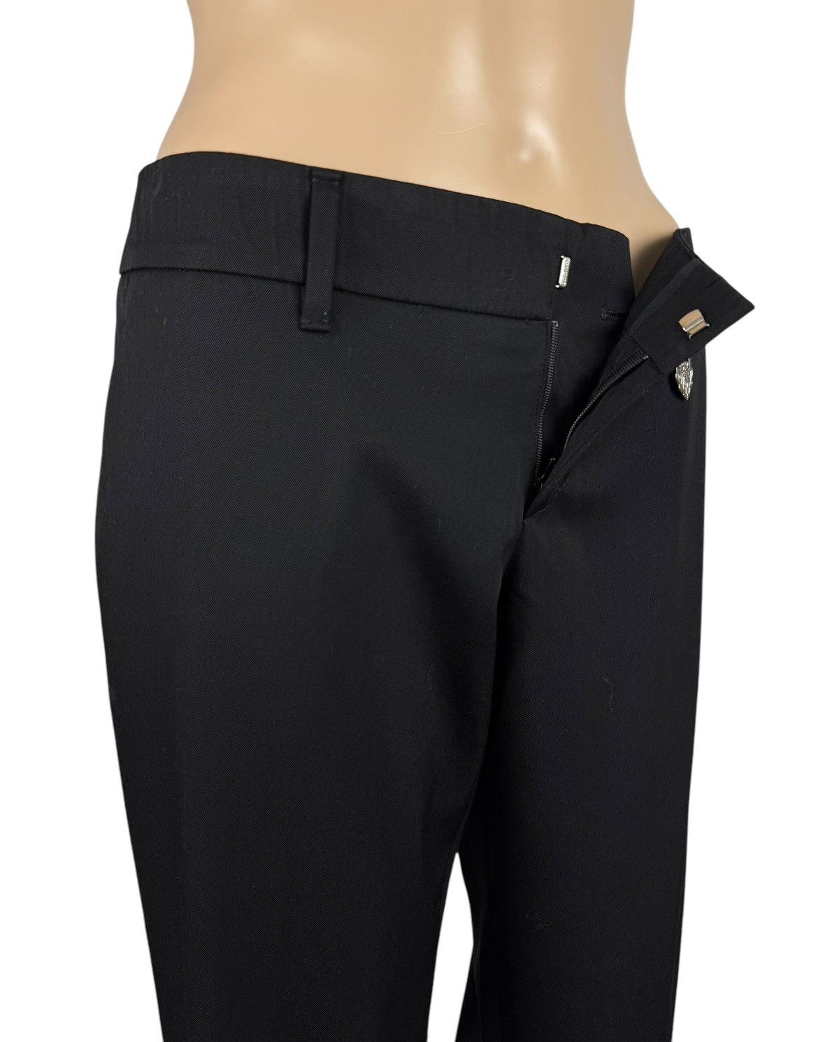 Gucci Gucci Lana Wool Joggers Pants Bootcut Metal Logo size 42 Size 28" / US 6 / IT 42 - 9 Thumbnail