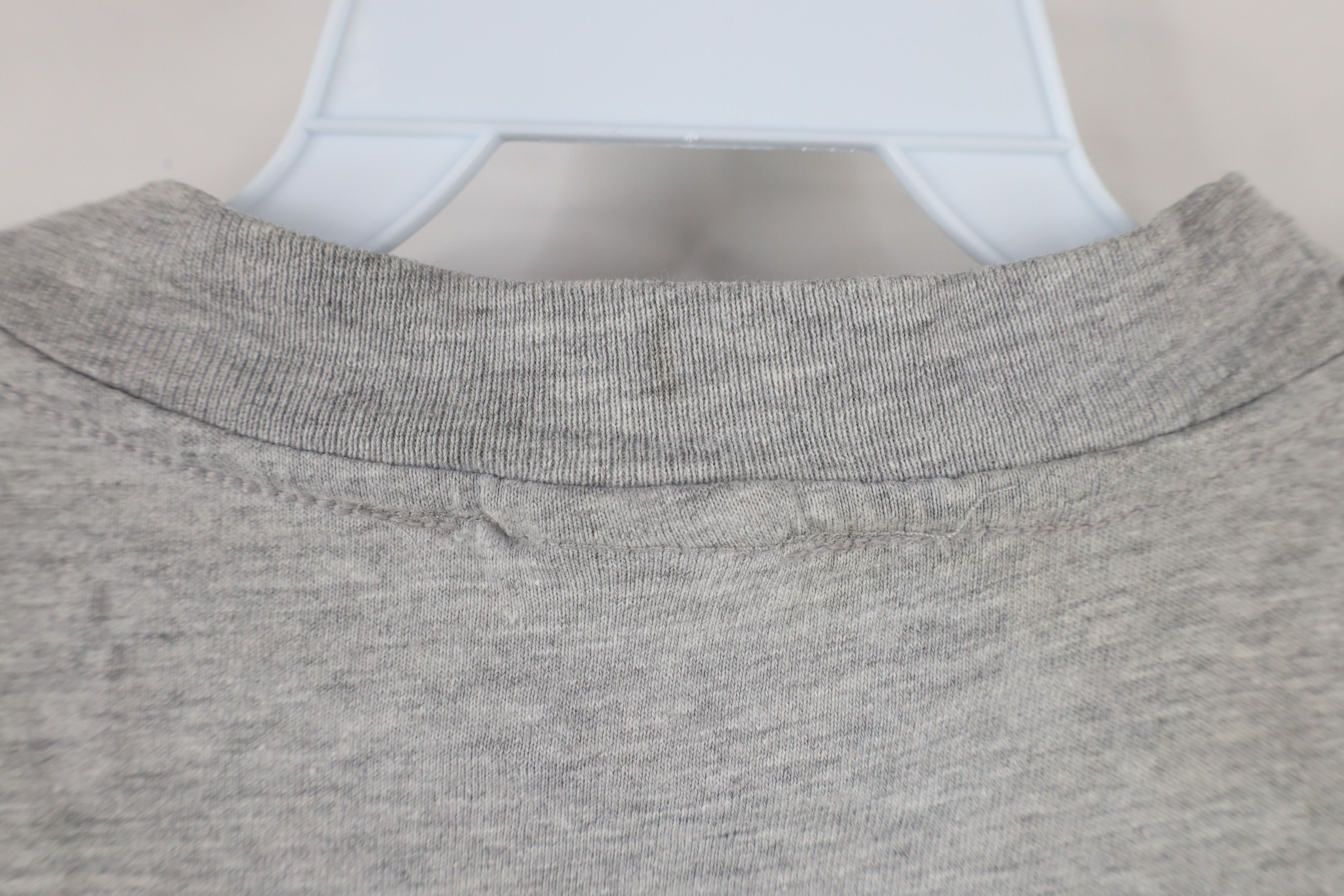 DKNY × Vintage Vintage 90s DKNY Spell Out DKNY New York City T-Shirt Size US M / EU 48-50 / 2 - 11 Thumbnail
