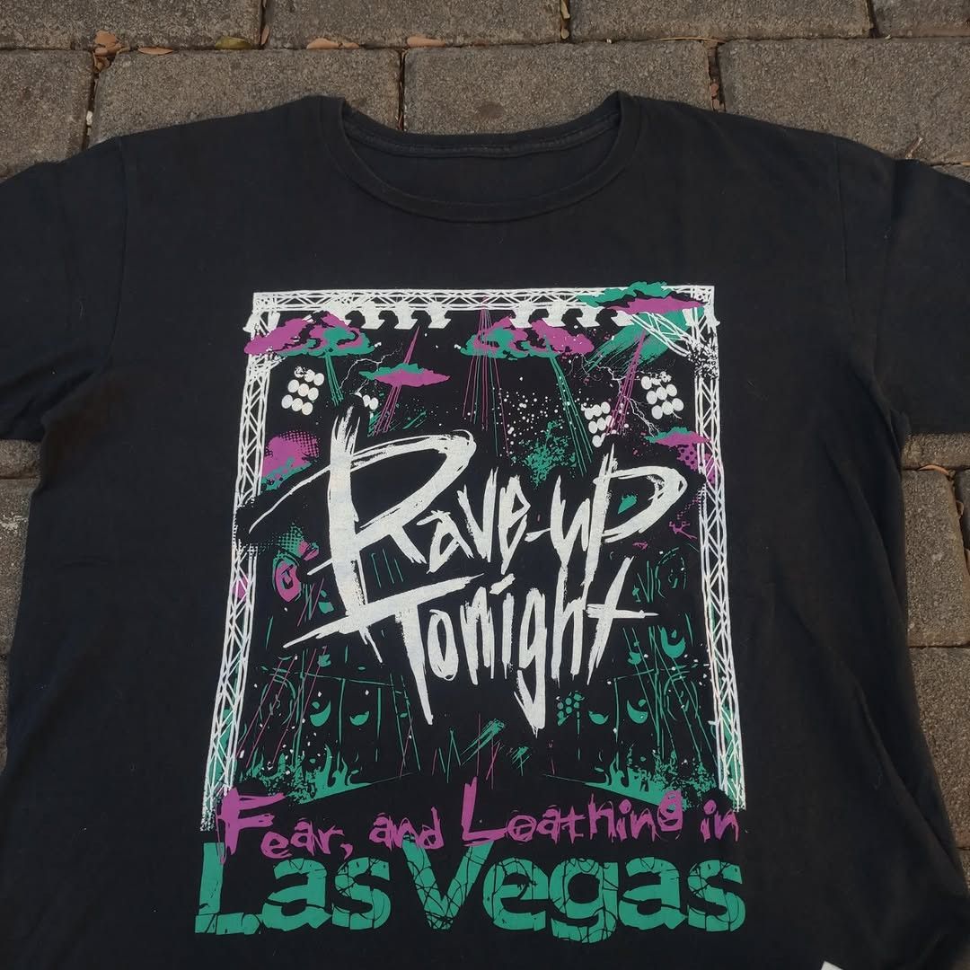 Band Tees Fear and Loathing in Las Vegas Tour 2014 Tee Size US M / EU 48-50 / 2 - 1 Thumbnail