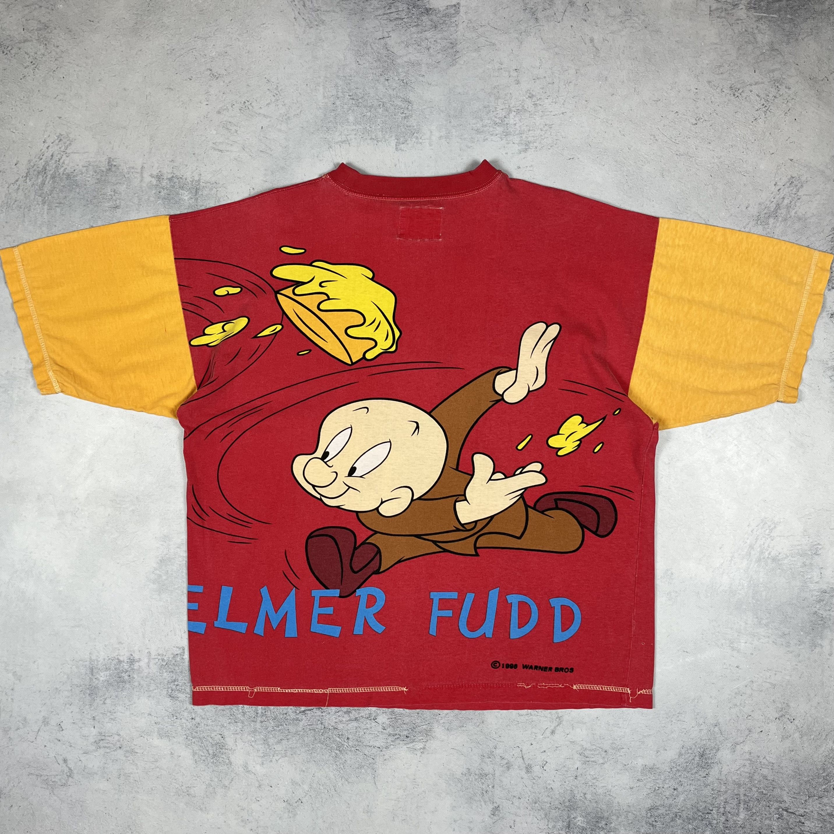 Cartoon Network Vintage Warner Bros Elmer Fudd Duffy Duck AOP T Shirt 1996 Size US S / EU 44-46 / 1 - 15 Thumbnail