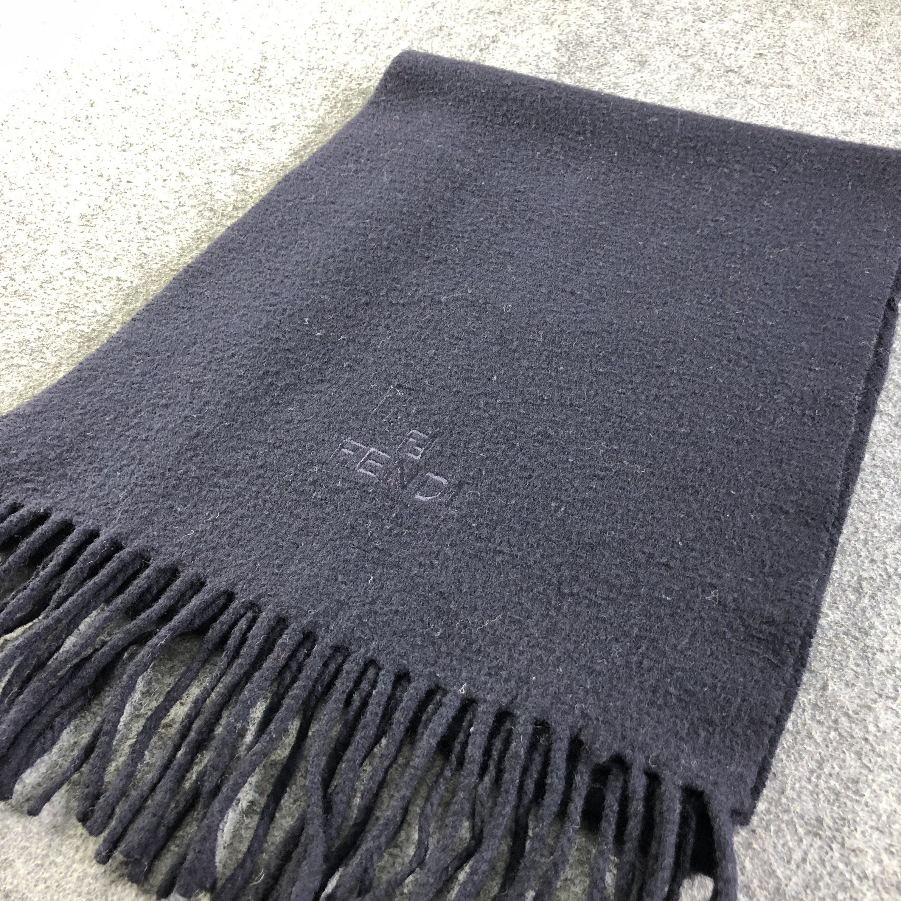 Fendi Fendi Plain Wool Scarf Muffler Neck Wrap V1725 Size ONE SIZE - 3 Thumbnail