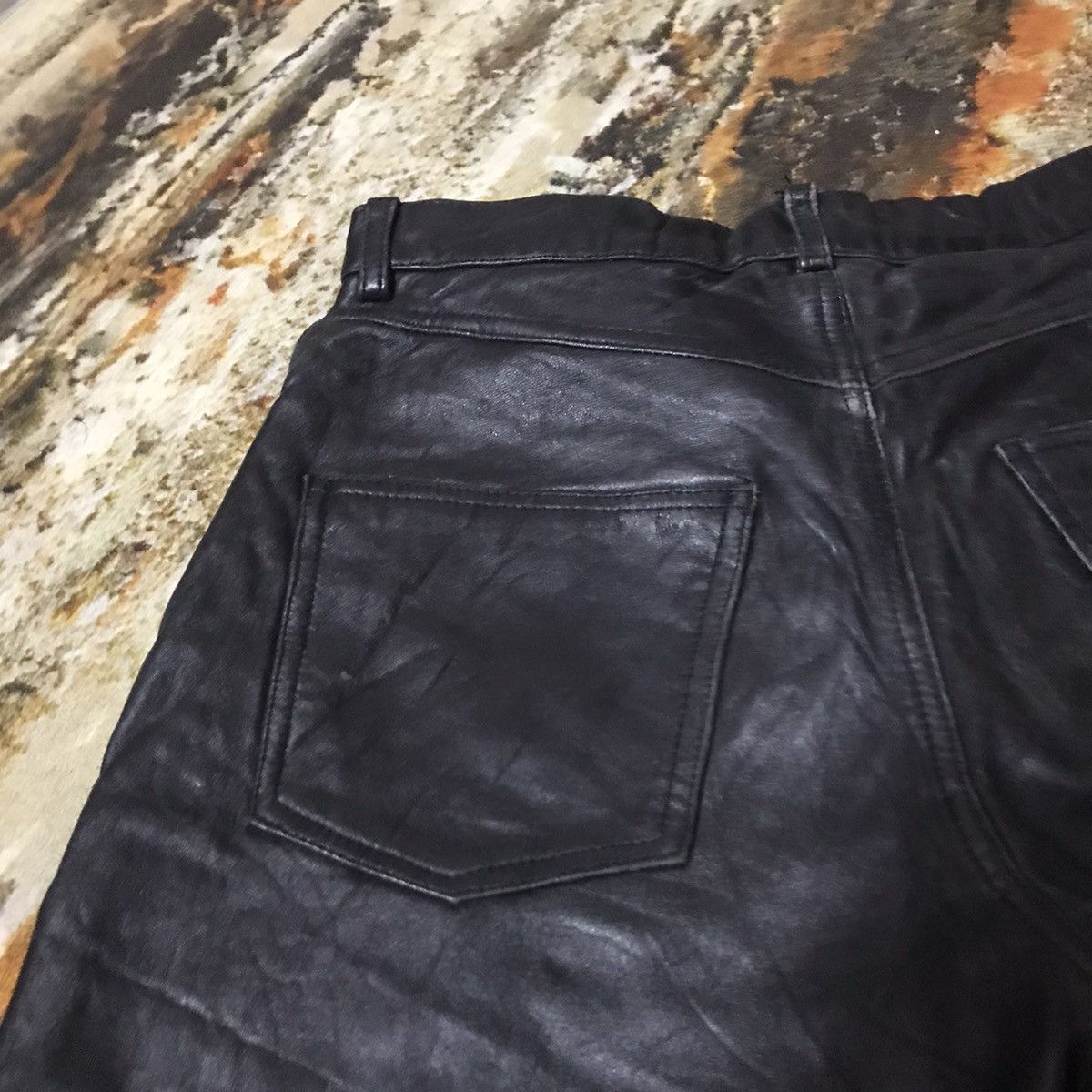 accept offer - short pants lambskin