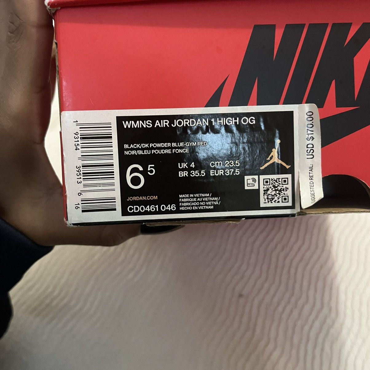 Jordan Brand Air Jordan 1 Retro High OG UNC to CHI Size US 6 / EU 39 - 7 Thumbnail