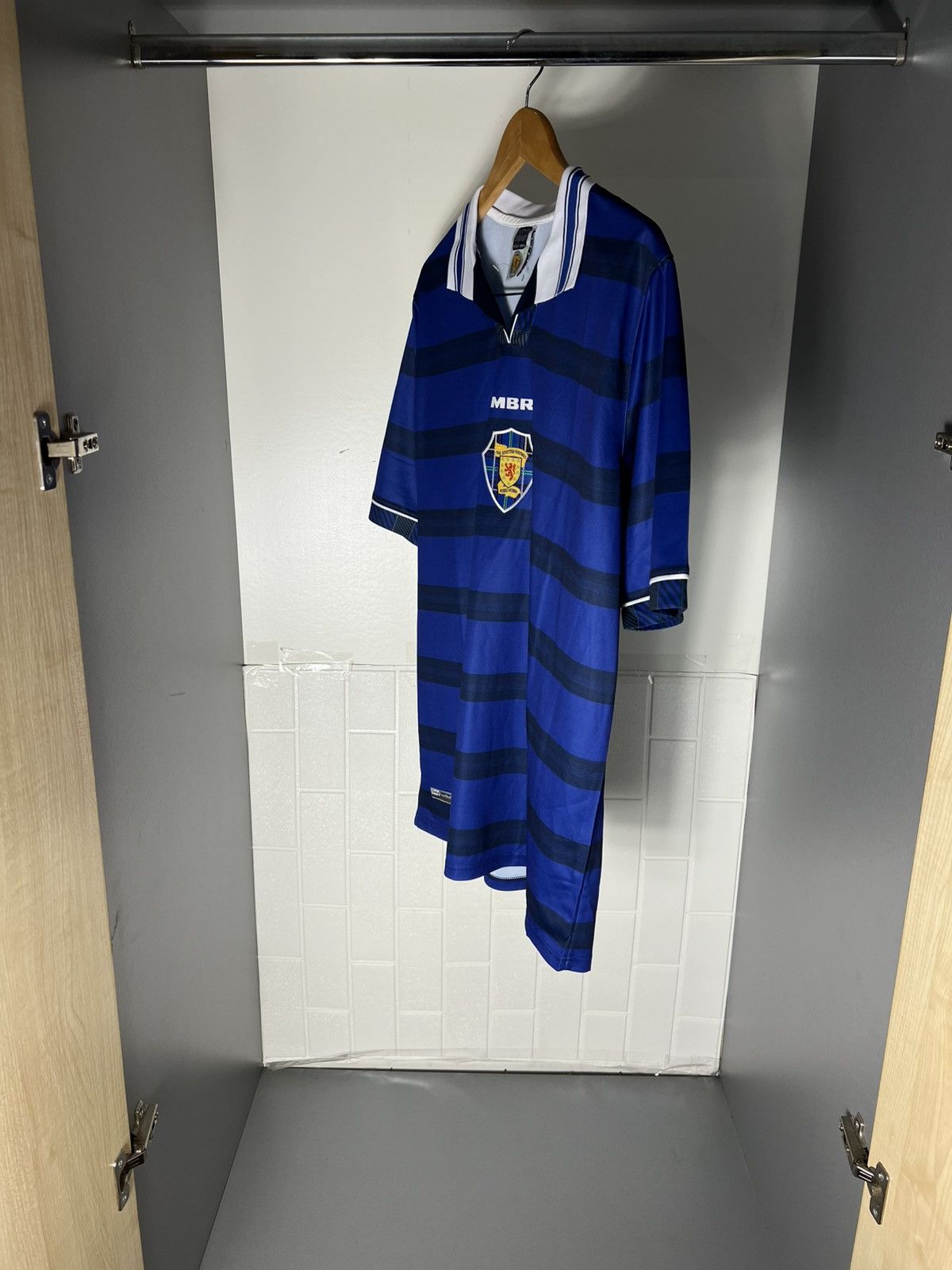 Umbro VINTAGE UMBRO SCOTLAND RETRO SOCCER JERSEY BLOKE Y2K 90s Size US XXL / EU 58 / 5 - 11 Thumbnail