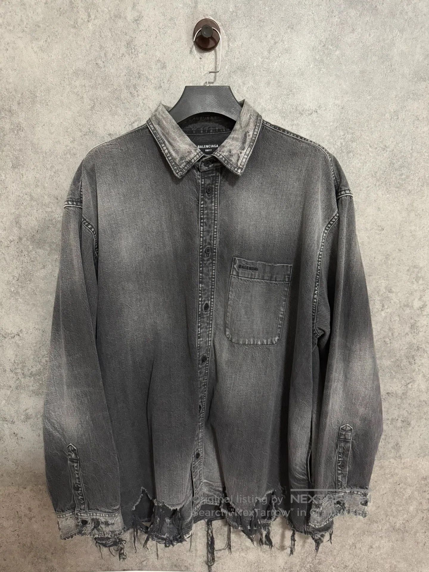Balenciaga Balenciaga Embroidered Logo Distressed Shirt. Size US M / EU 48-50 / 2 - 1 Thumbnail