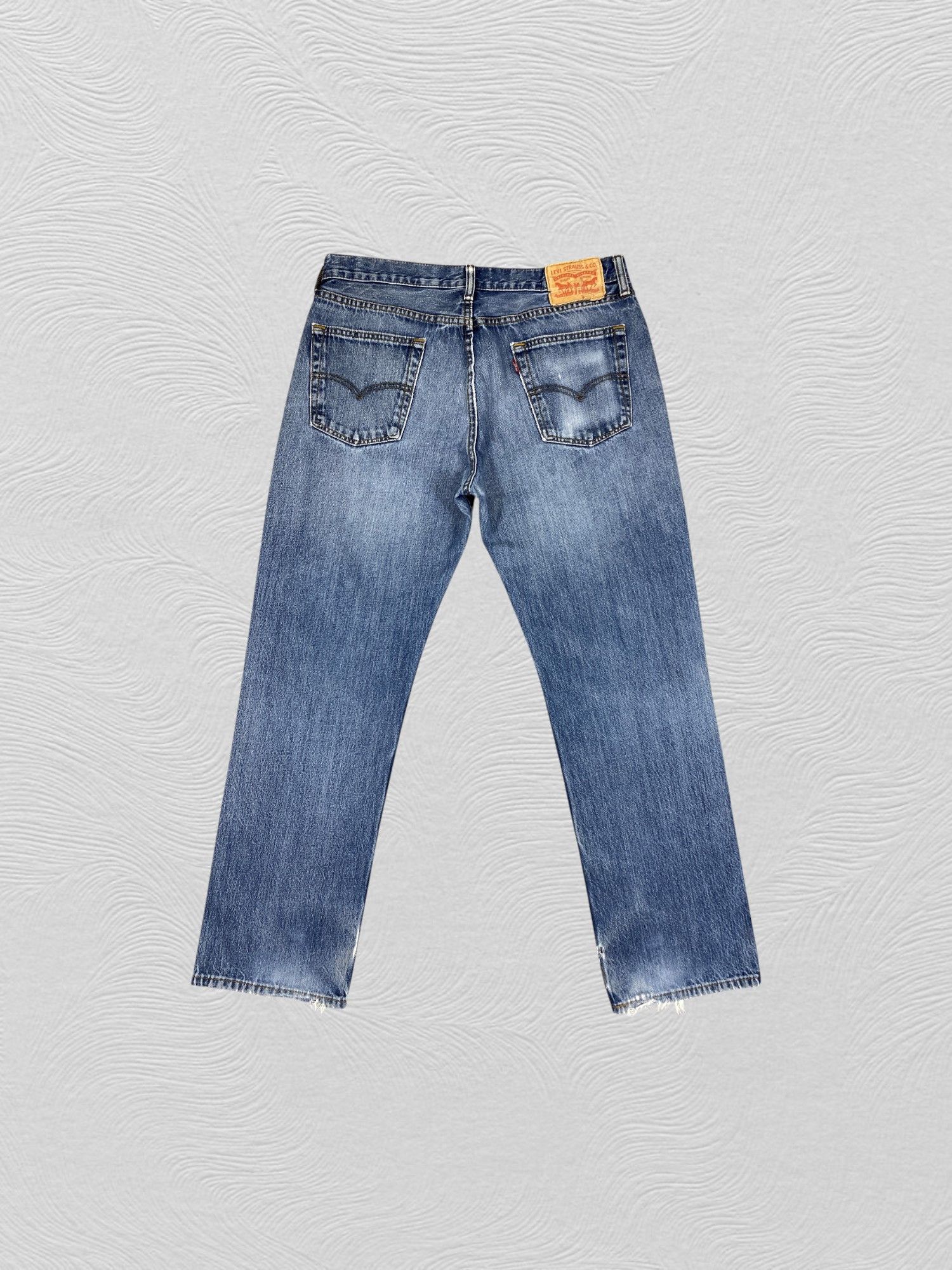 Levi's Distressed Blue Vintage Levi's Jeans 33x29.5 Denim -JN1477 Size US 33 - 2 Thumbnail