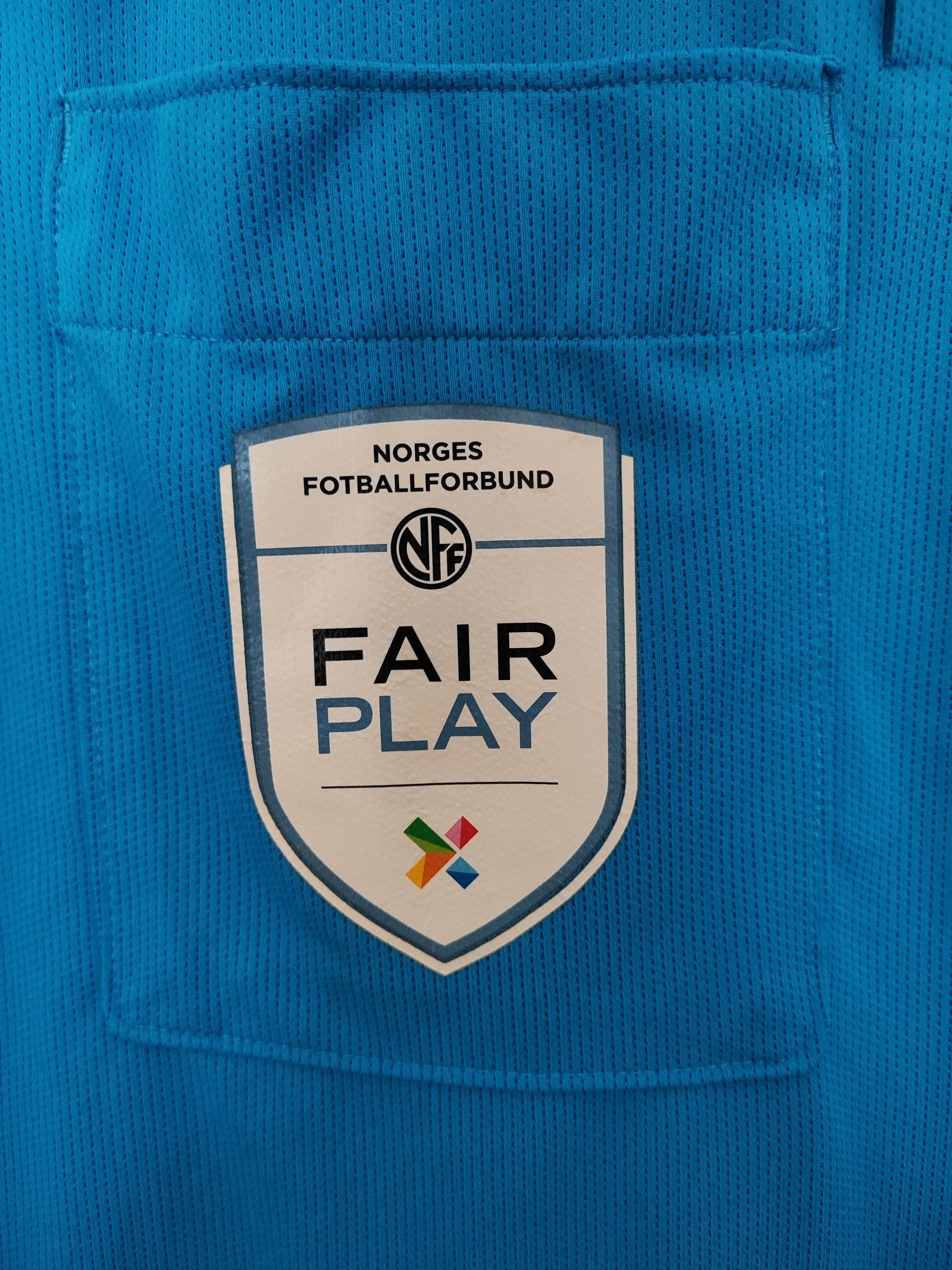 Other Nike Dri-FIT Referee Shirt | Norway FA "Fair Play" Edition Size US M / EU 48-50 / 2 - 2 Thumbnail