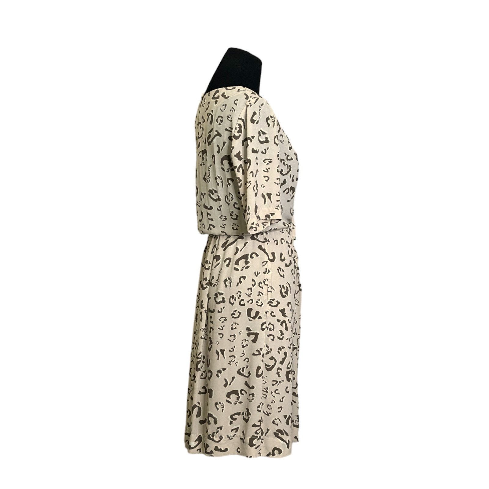 Bcbgmaxazria BCBGMaxAzria animal print short sleeves dress size XS Size XS / US 0-2 / IT 36-38 - 8 Thumbnail