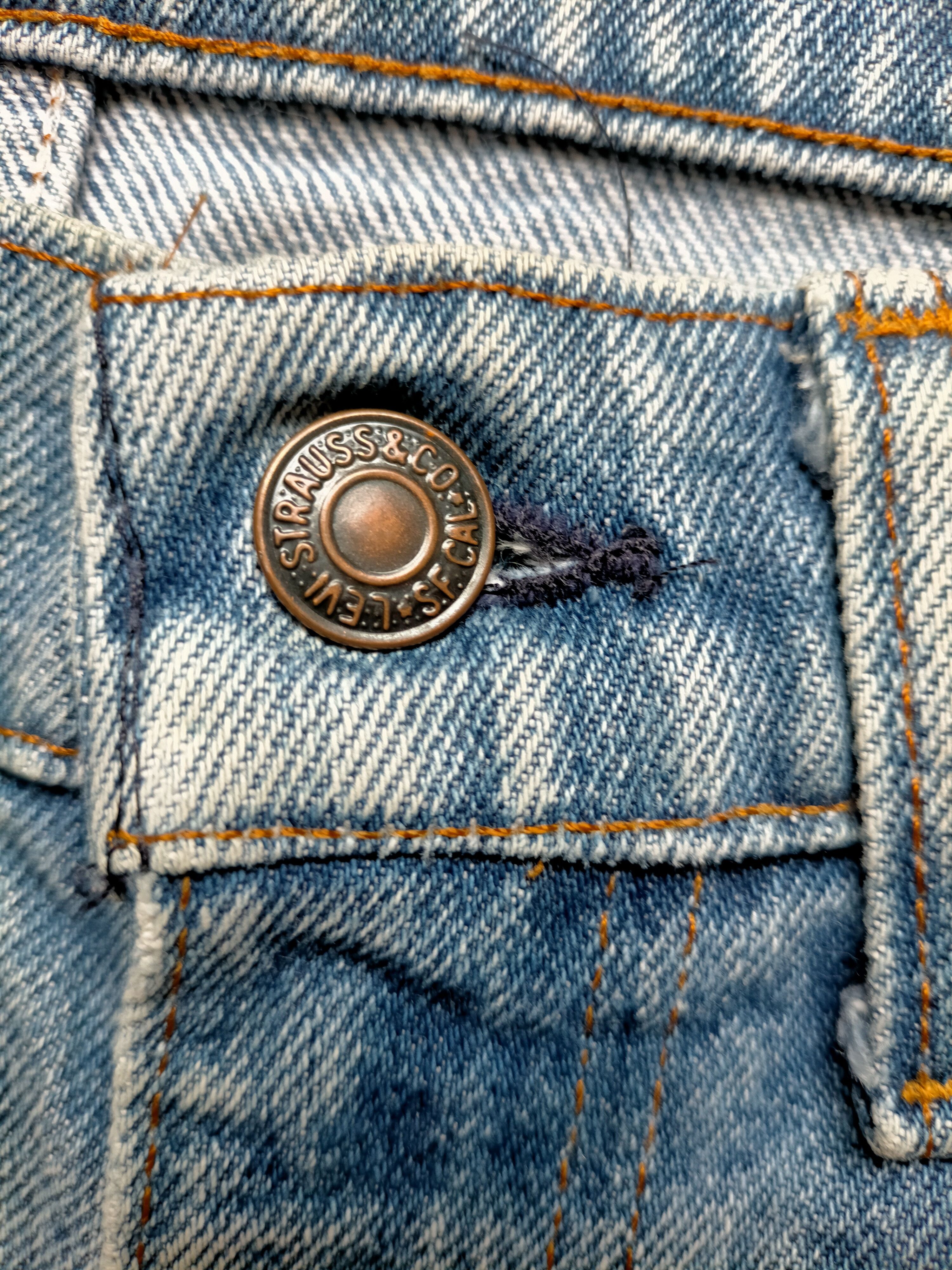 Levi's Vintage 80s Levis 505 distress denim Jeans Size US 31 - 13 Thumbnail