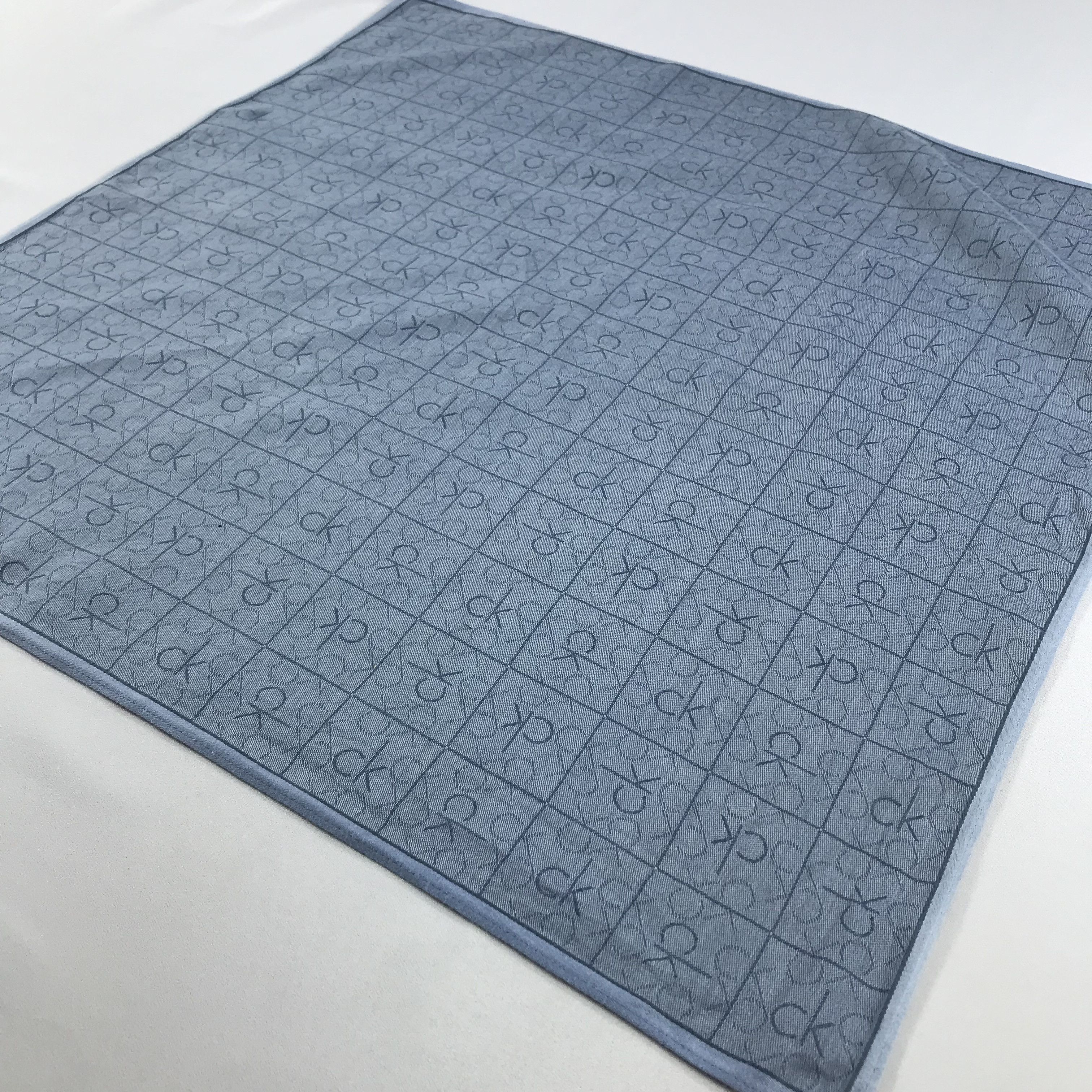 Calvin Klein × Vintage Calvin Klein Bandana / Handkerchief / Neckerchief - S2523 Size ONE SIZE - 2 Thumbnail