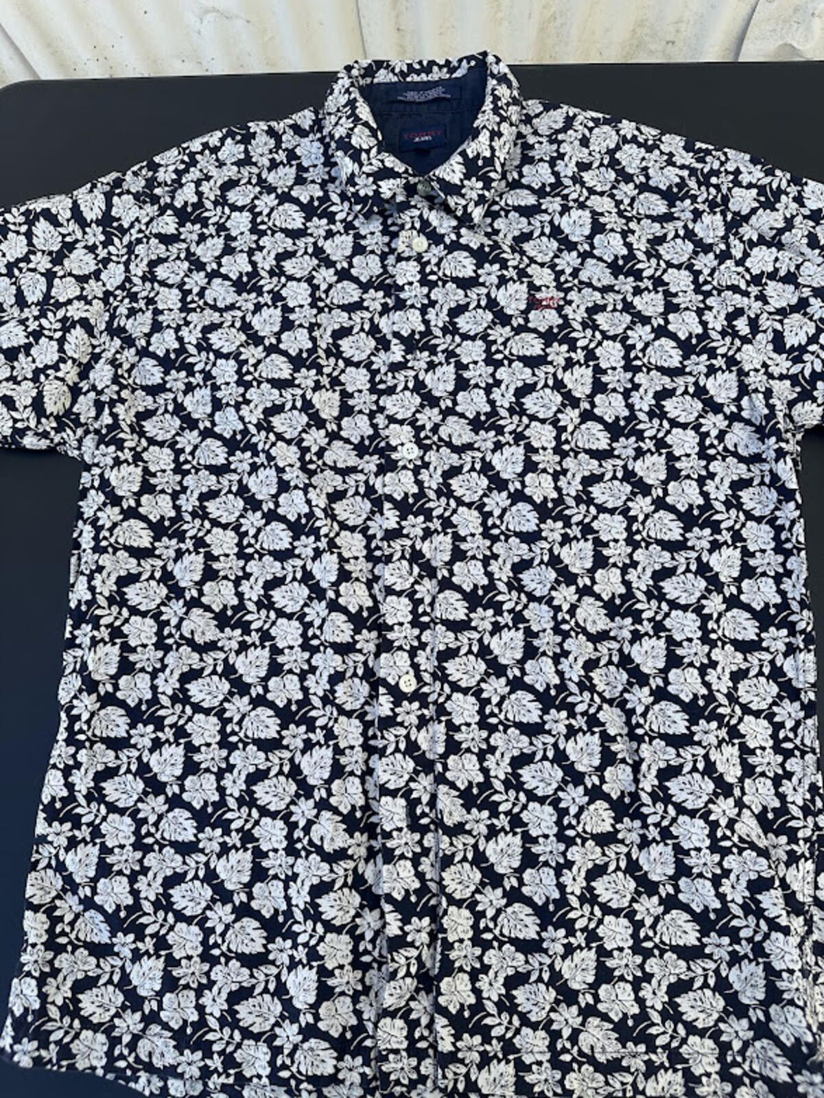 Tommy Jeans Tommy Jeans Floral Button Front Shirt Large Size US L / EU 52-54 / 3 - 1 Thumbnail