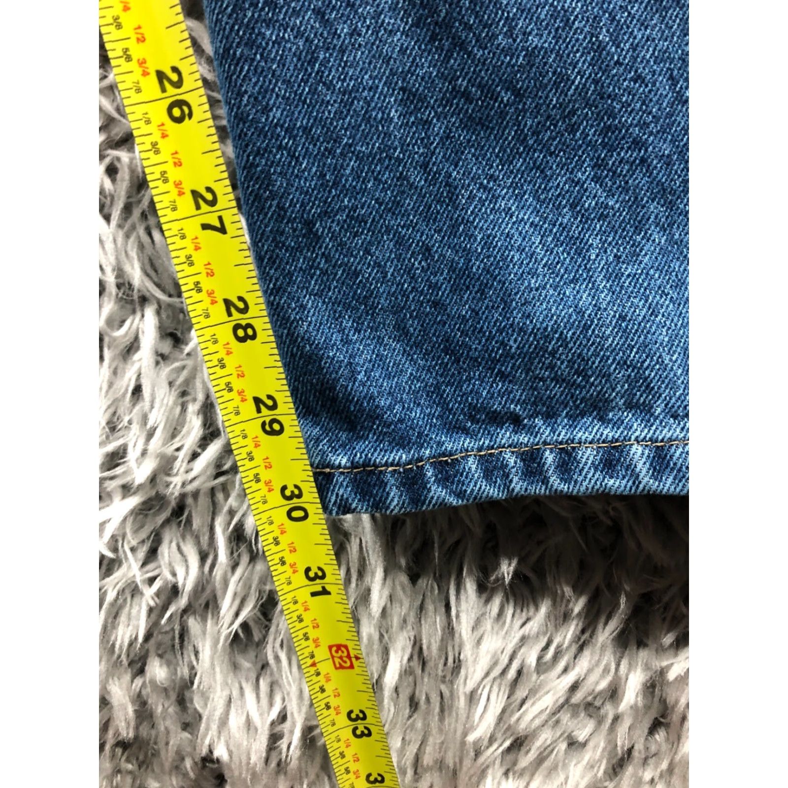 Vintage Natural Reflections Jeans Womens Regular Tapered Blue 18 Medium Wash Pocket 5-Pocket Denim Cotton Zip Button Belt Loops Inseam 31 High Rise Jeans Size 40" / US 18 - 3 Thumbnail
