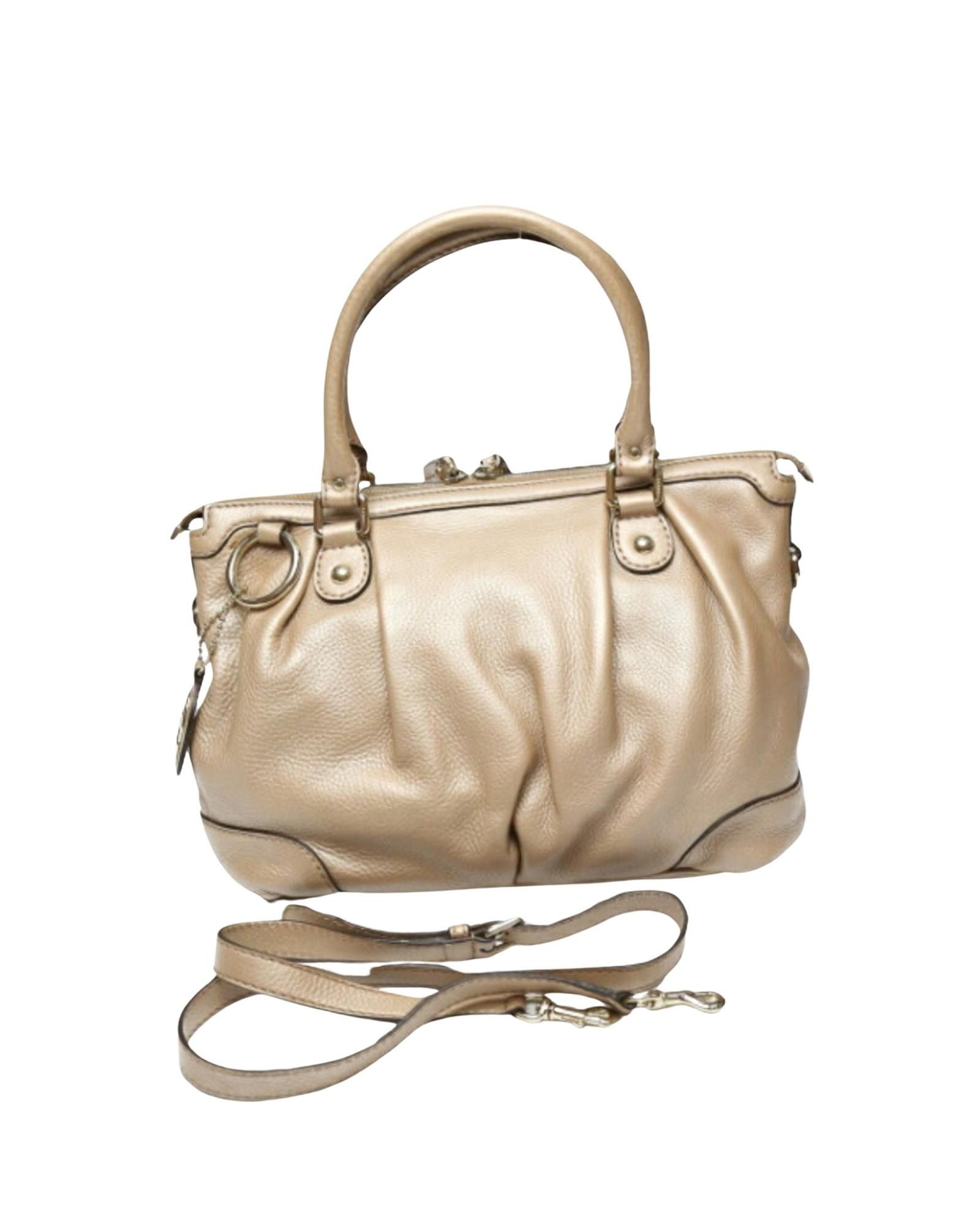 image of Gucci Luxurious Smoke Pink Leather Handbag With Shoulder Strap - Good Condition in Gold, Women's