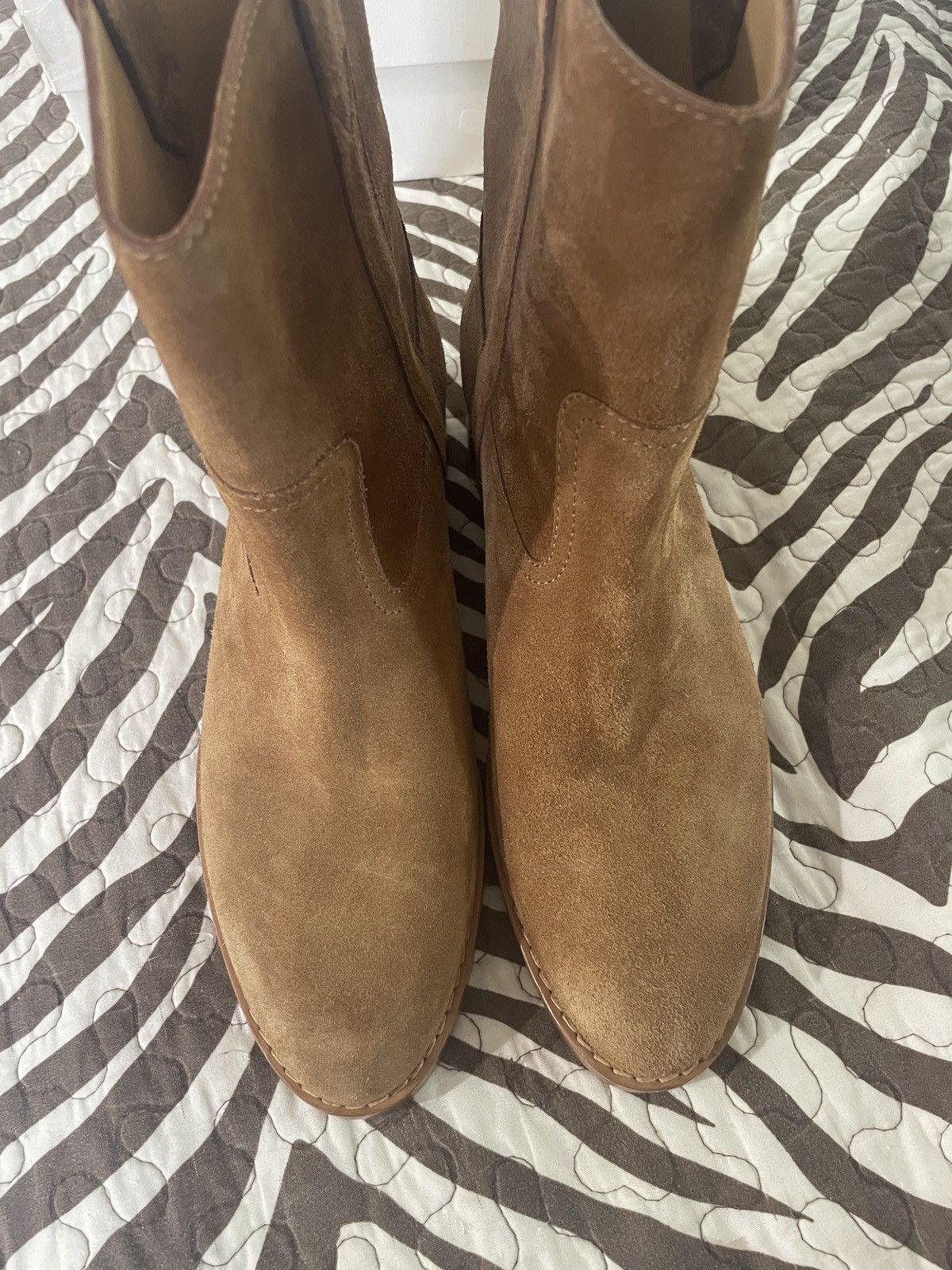 Celine Celine folco suede boots color sand size 40 Size US 9 / IT 39 - 2 Thumbnail