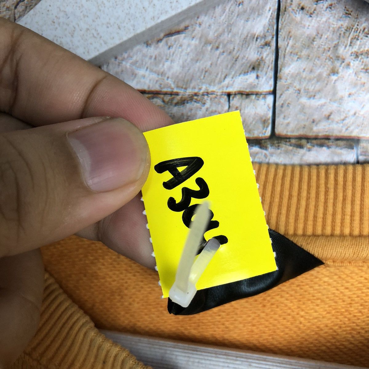 New Balance New Balance Orange ripped vintage Sweatshirt #A304 Size US M / EU 48-50 / 2 - 12 Thumbnail