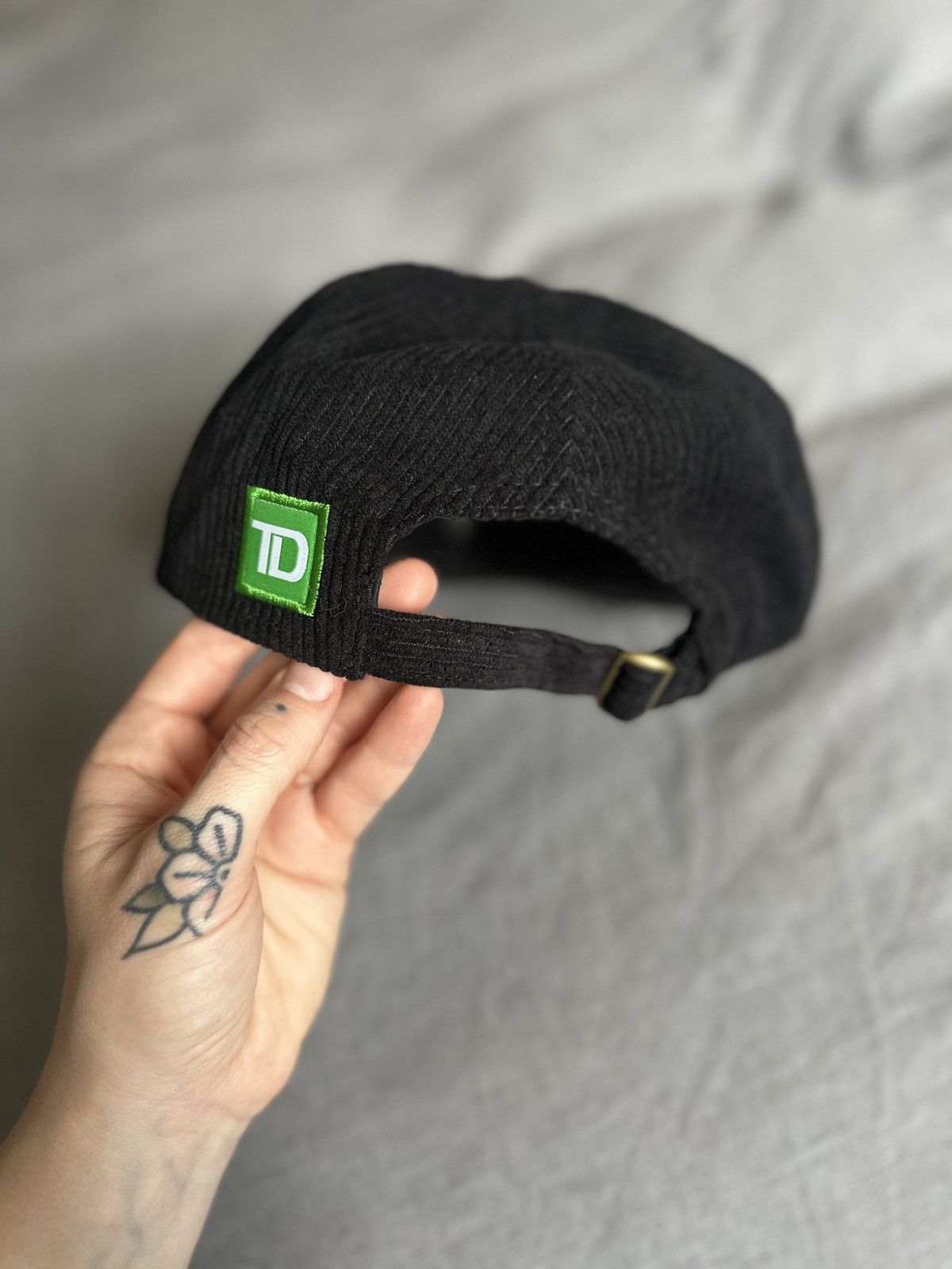 Other Blue Jays 2024 Toronto PRIDE hat Size ONE SIZE - 4 Thumbnail