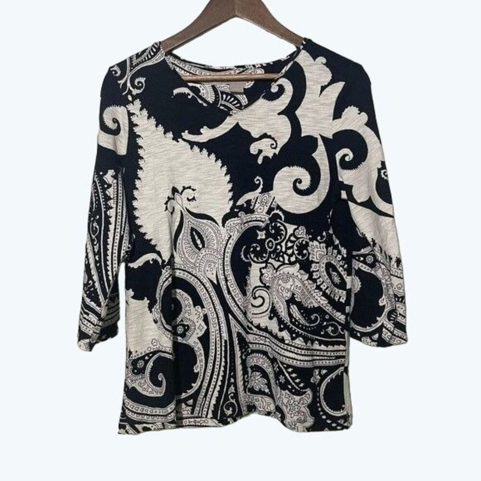 Chicos Chico's Shirt White with Black Paisley Print 3/4 Sleeves XS Size XS / US 0-2 / IT 36-38 - 2 Thumbnail