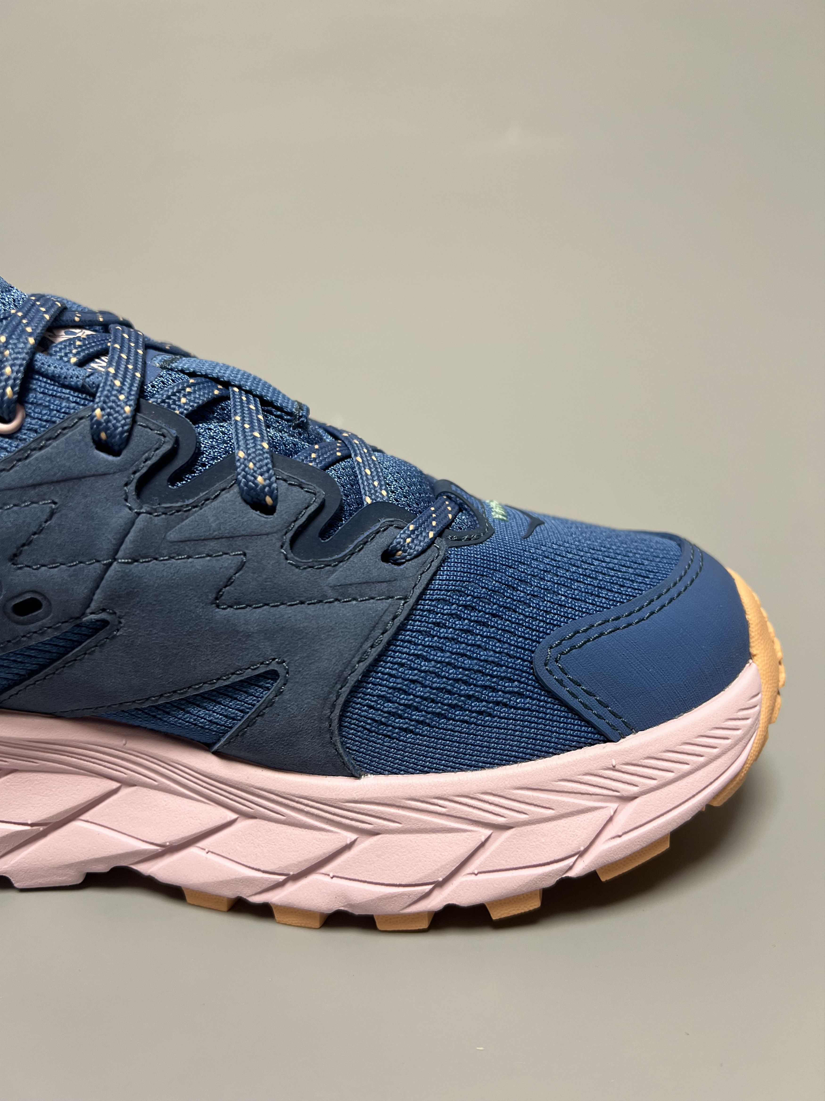Hoka 7B Hoka One One Anacapa Breeze Low Hiking Shoes 1127921-FGGY Size US 7 / IT 37 - 7 Thumbnail