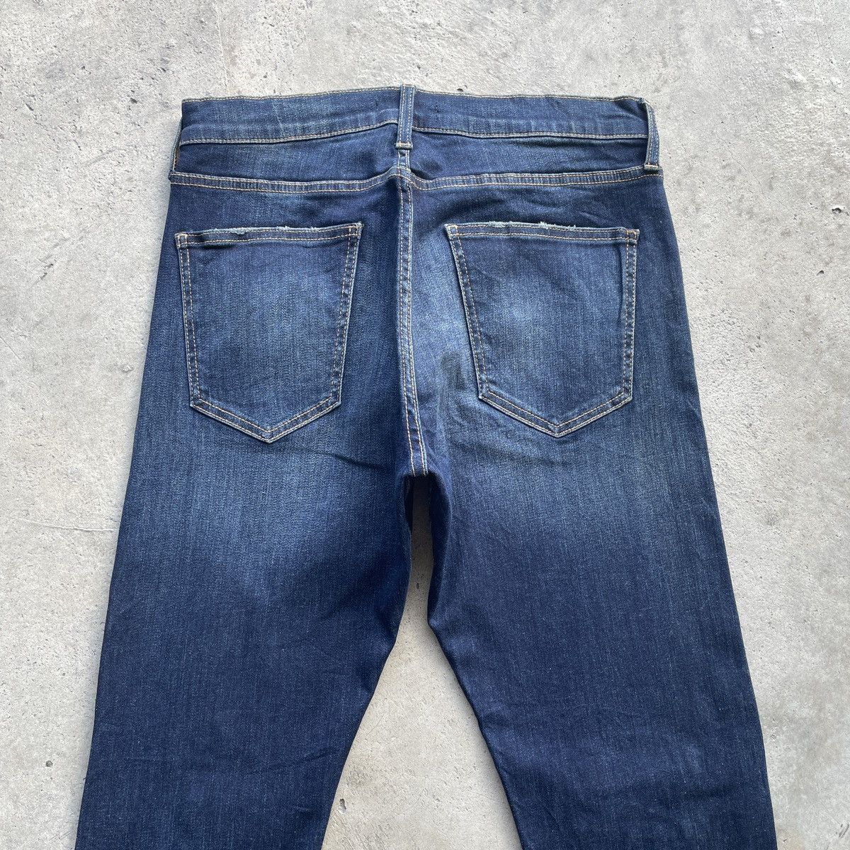 Japanese Brand × Jean W31 Vintage Japanese Dark Blue Distressed Jeans Denim Pants Size US 31 - 8 Thumbnail