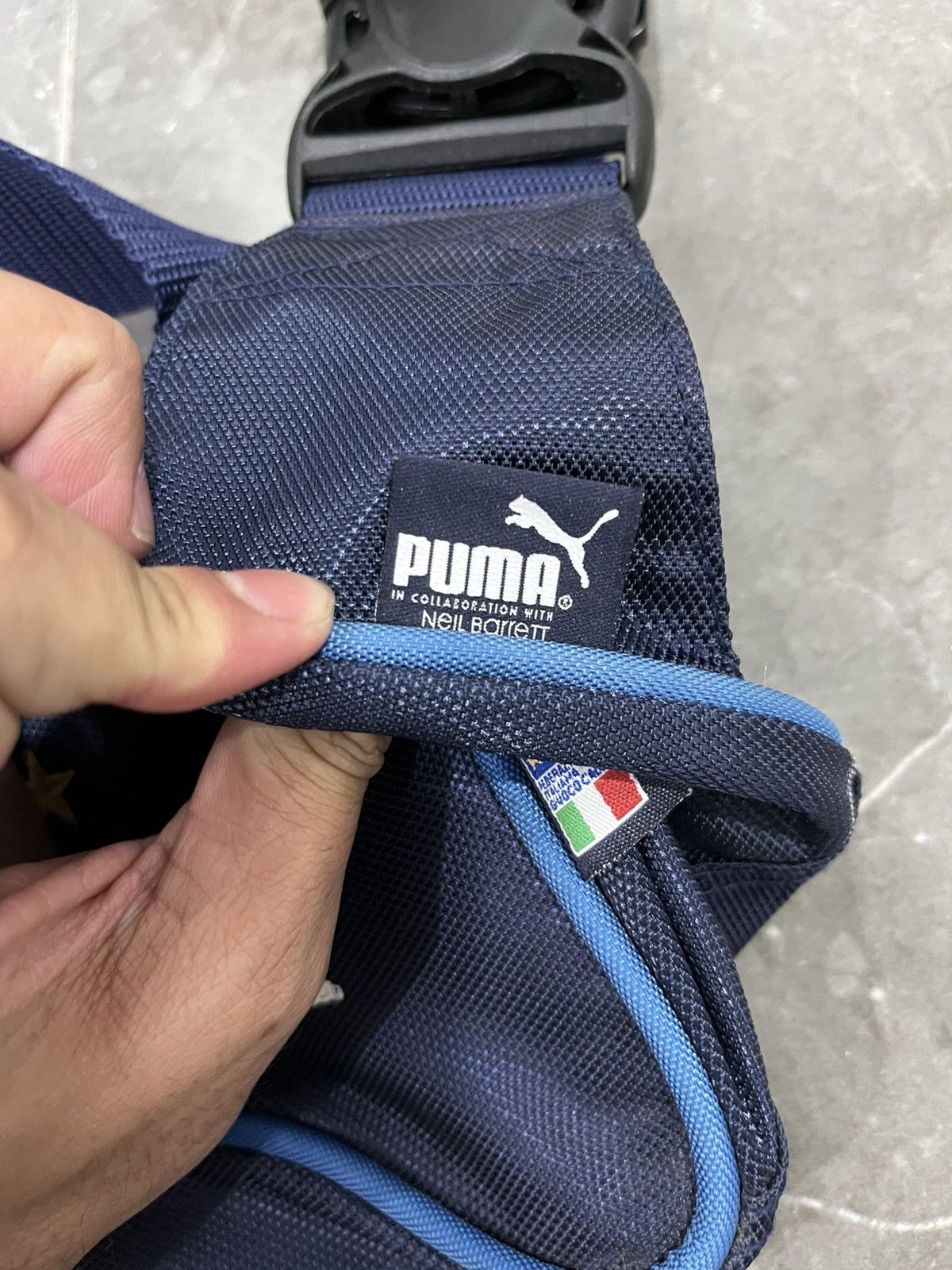 Neil Barrett × Puma Neil Barrett puma italy champions 2006 waist bag Size ONE SIZE - 6 Thumbnail