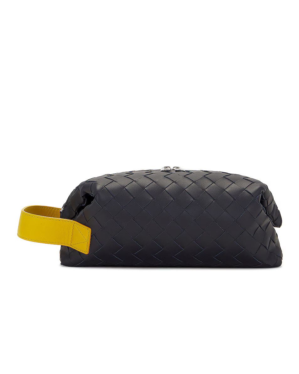 Bottega Veneta o1loc1c0624 Size: OS / 709310 Leather Pouch in Black Size ONE SIZE - 1 Thumbnail