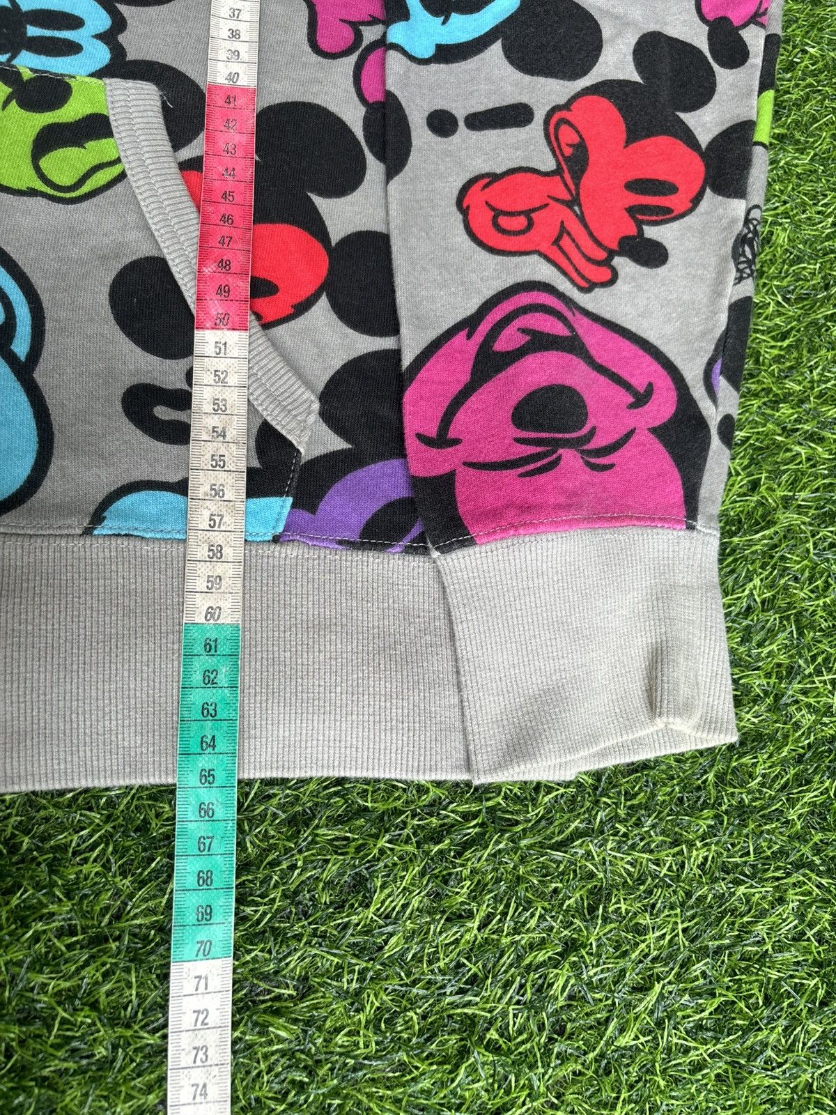 Mickey Mouse Y2k Tokyo Disney Resort Full print zip Hoodie Size L / US 10 / IT 46 - 8 Thumbnail